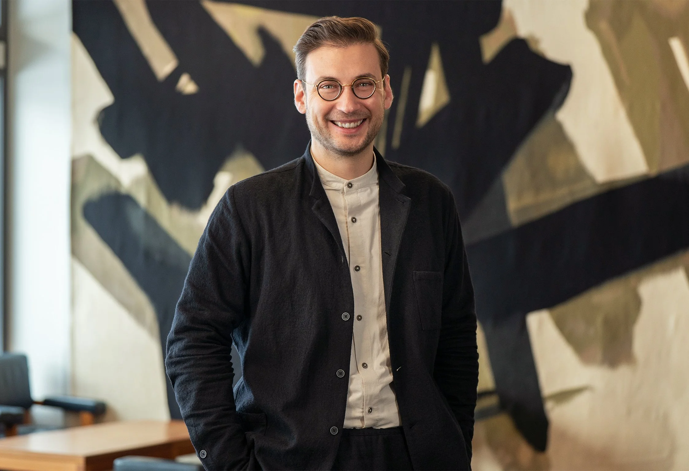 As an engaged scholar, Blagoy Blagoev is always happy to discuss his research and looking forward to your inquires regarding his teaching, speaking and advising or consulting.