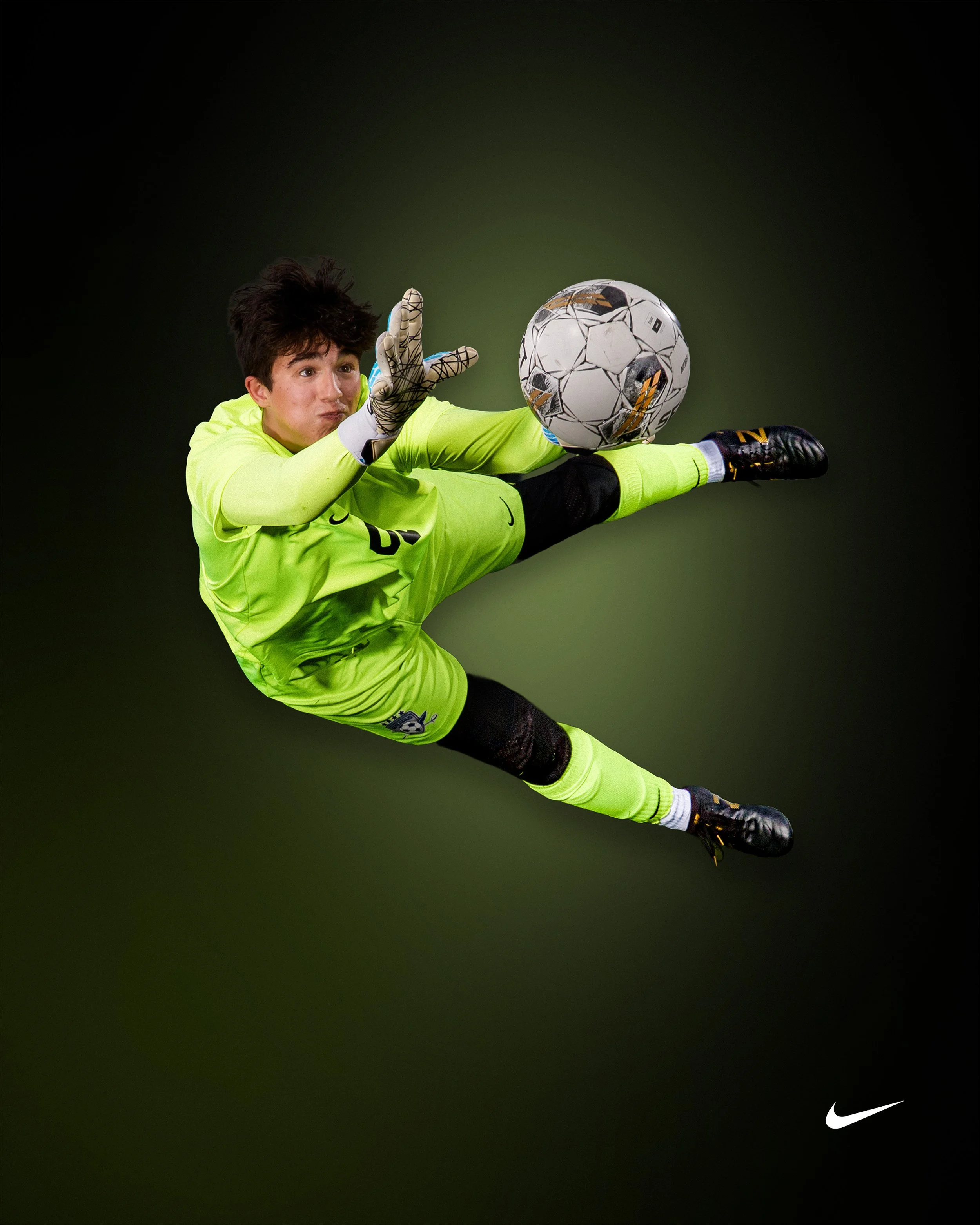 TNHS Boys Soccer Dark.jpg
