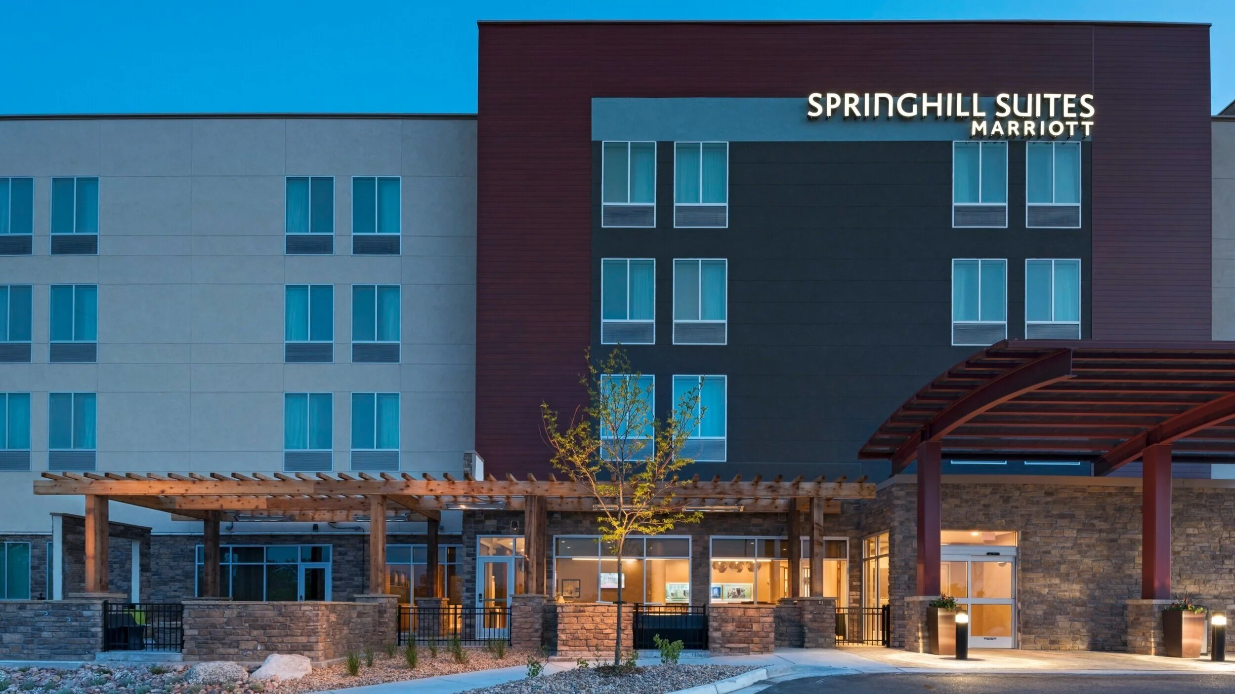 SPRINGHILL SUITES
Lakewood, CO