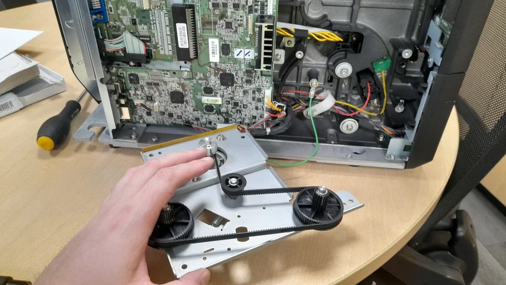 SATO CL4NX label printer servicing