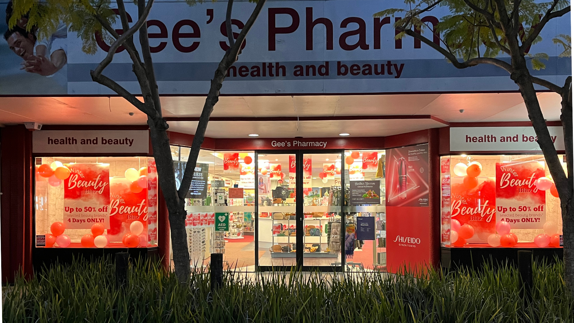 Gee's Pharmacy