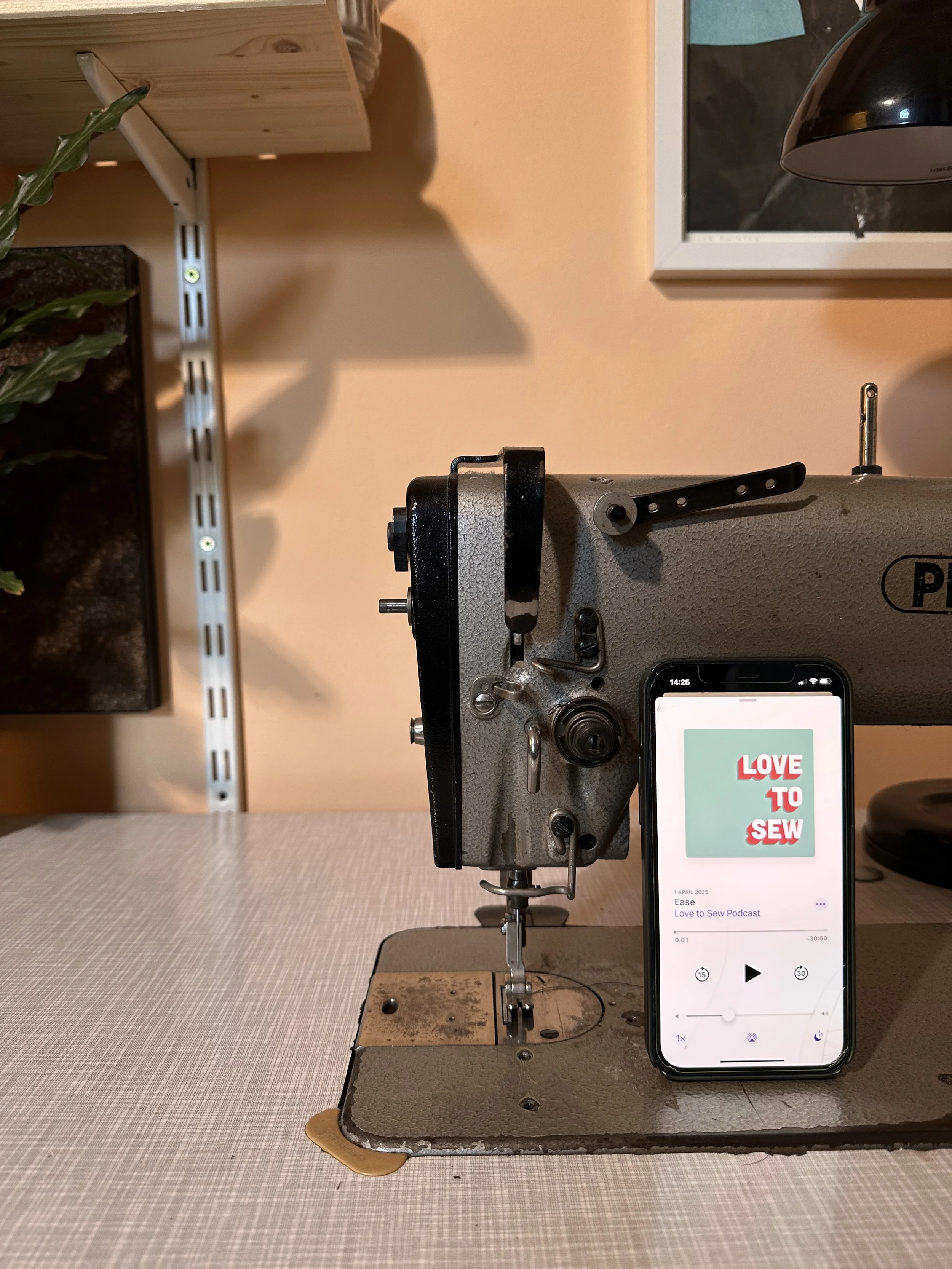 9 Great Sewing Podcast Episodes for Beginners