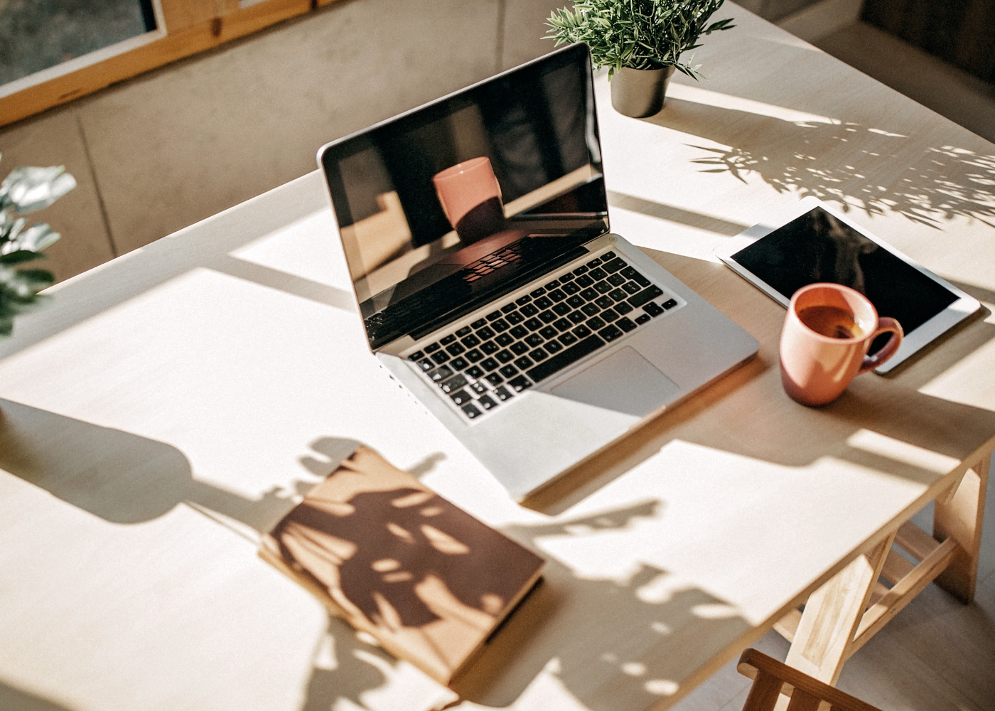 Why Healthy Meals at Work Are Essential for Employee Wellbeing