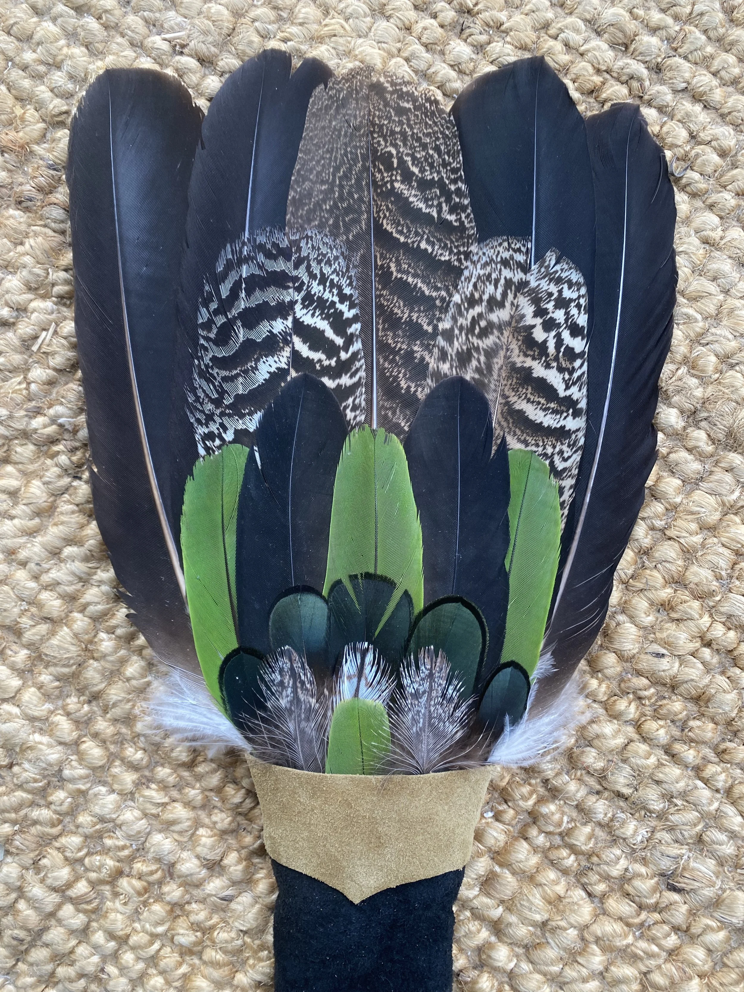 Wedgetail Eagle & Macaw Cleansing Fan