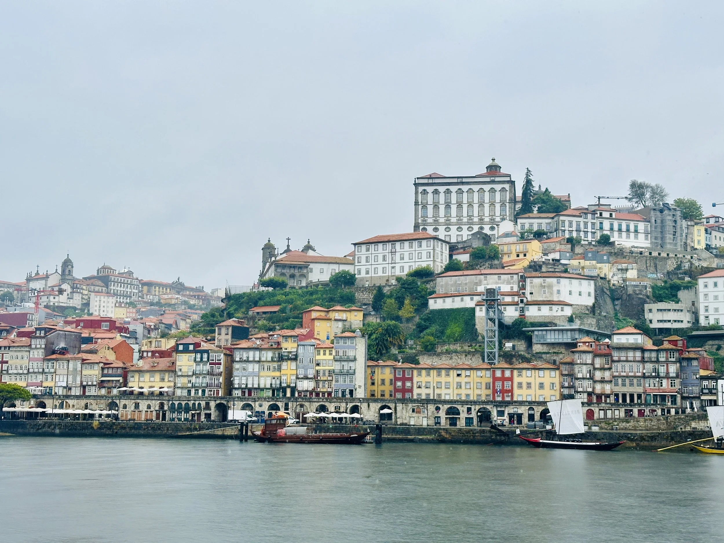 Porto in Two Hours: Tiles, Towers & Riverside Views