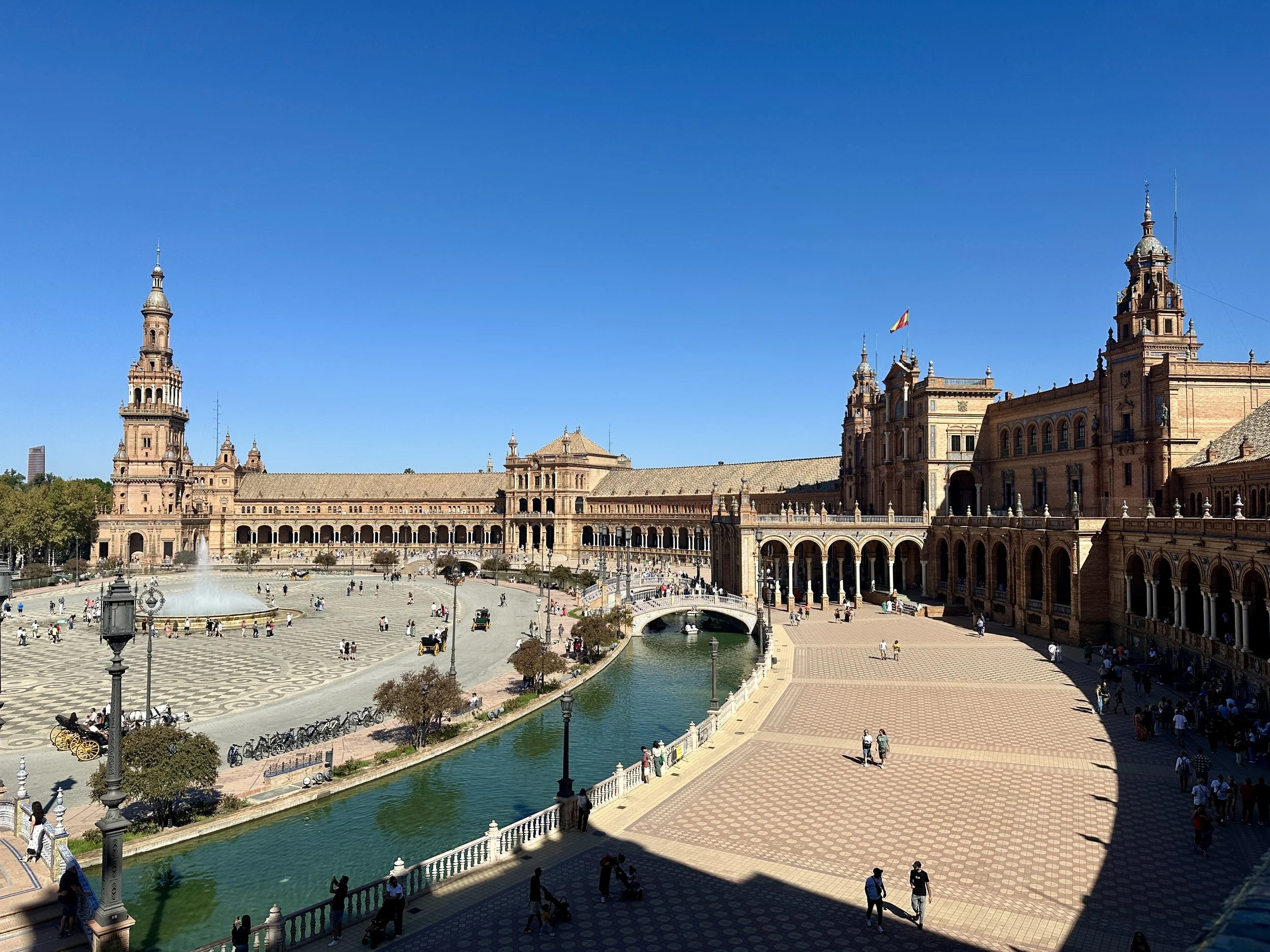 Seville: Arches, Gardens &amp; the Guadalquivir