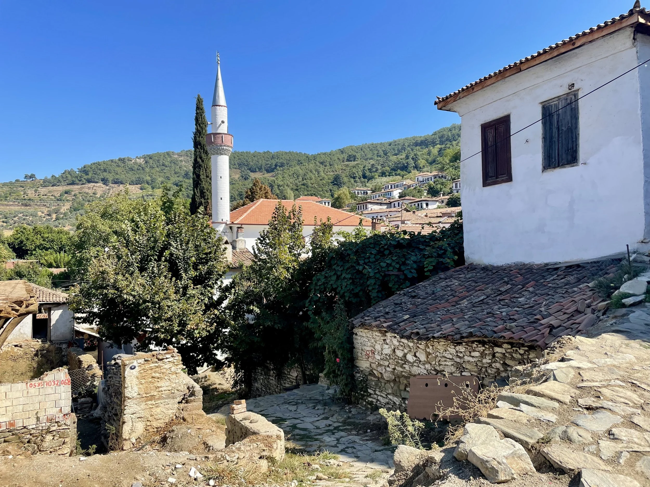 Şirince Village Turkey: A Quiet Escape Near Ephesus