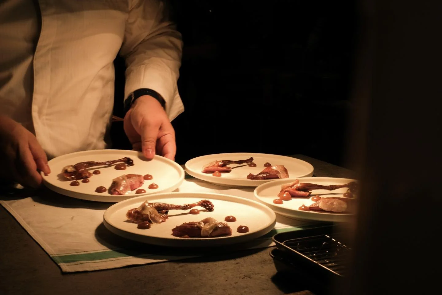 Aiii Si Dining 19 .jpg