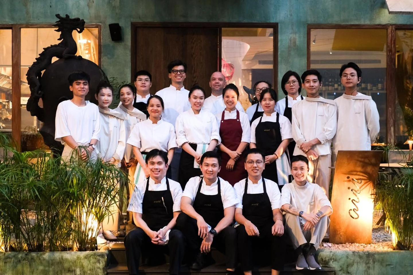 Aiii Si Dining 14.jpg