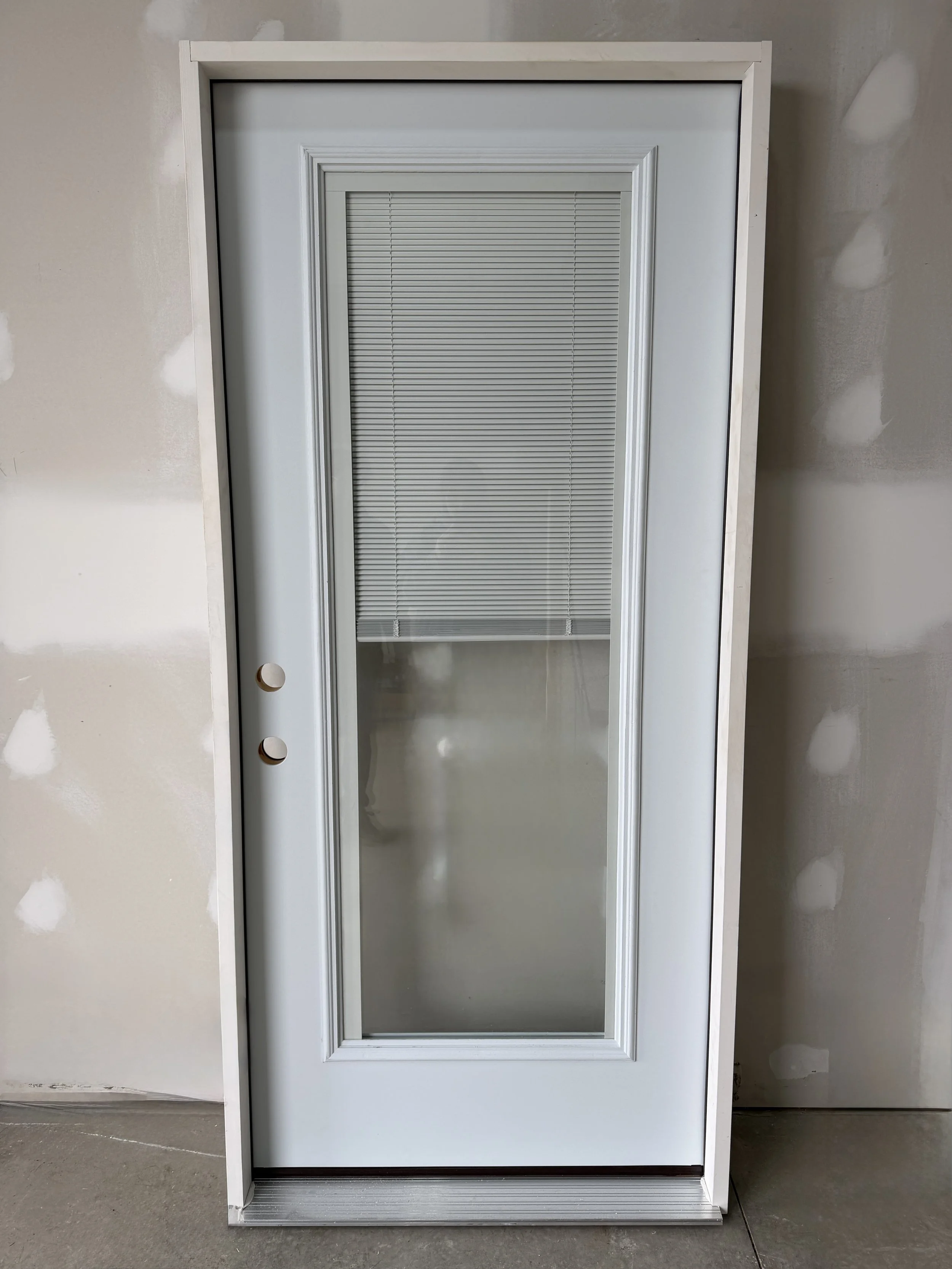 mini blind 34.JPG