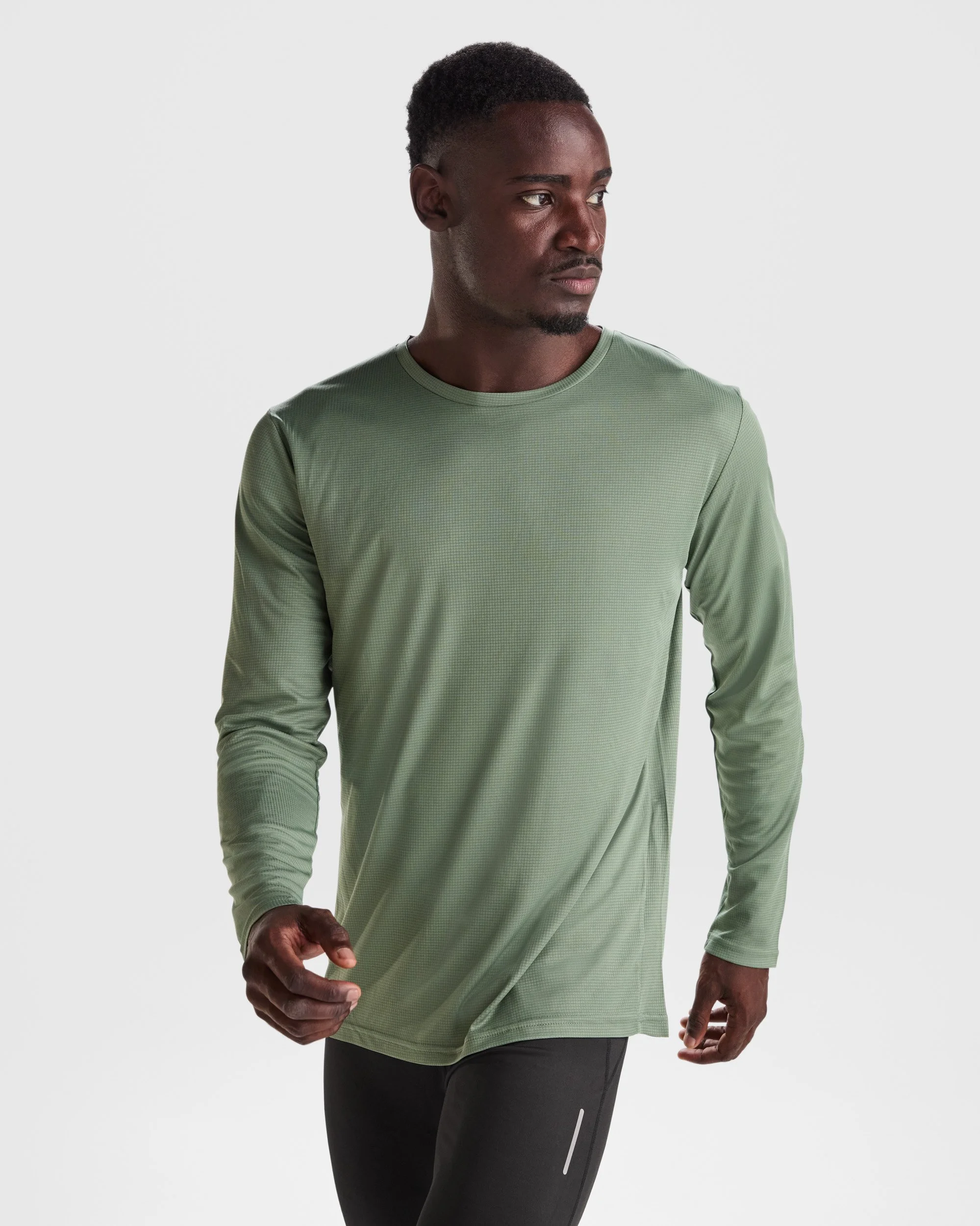 Le t-shirt manches longues "ESTORIL" Vert Laurier (face)