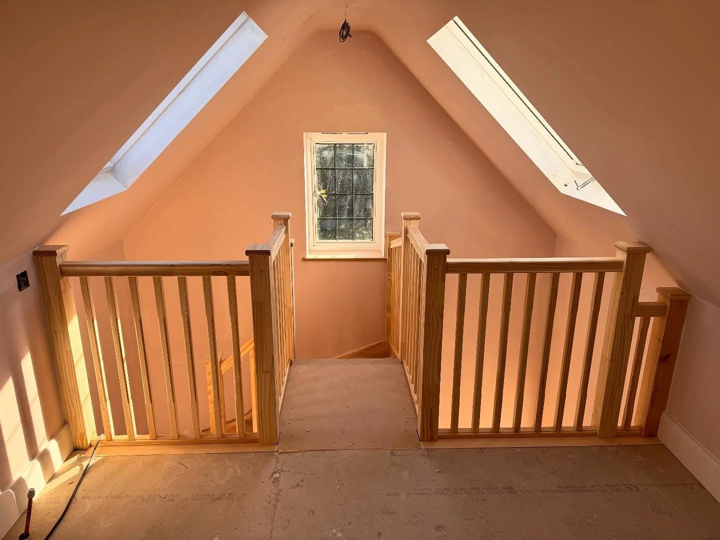 ✨ Luxury in Every Step ✨

We&rsquo;ve just completed this stunning staircase installation as part of a high-end loft conversion on Willian Way, Letchworth Garden City &mdash; and the results speak for themselves.

Upstairs you&rsquo;ll find:
👗 A dre