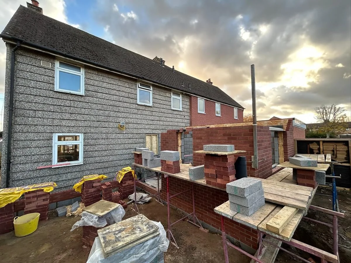 🚧 St Neots Project Update 🚧
It&rsquo;s been an incredible two weeks on site, and the transformation is well underway! 💪

✅ The property has been completely gutted and remodelled internally
⚡ Electrical first fix &ndash; completed
🚰 Next up: @oliv