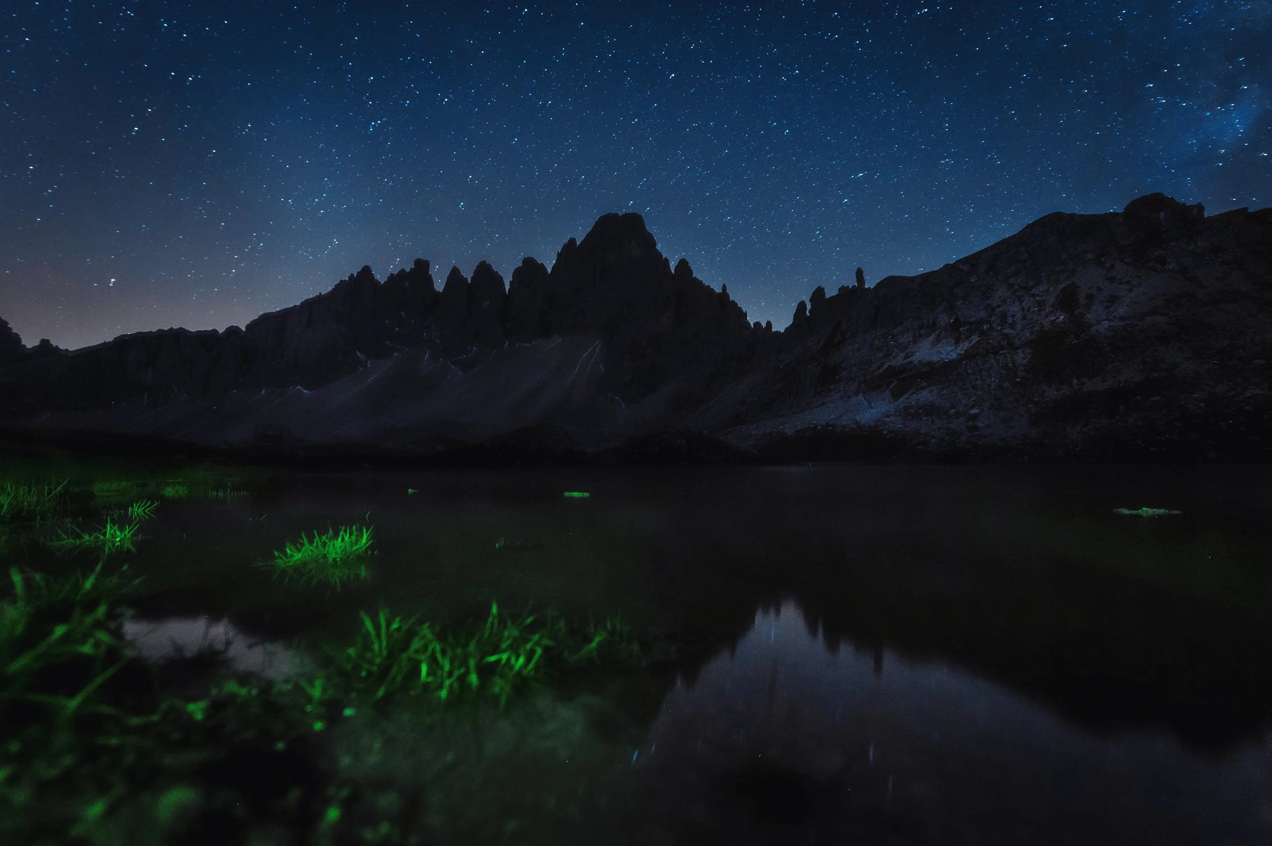 2_REFLECTIONS_LIGHTPAINTINGS_LeonardoAvezzano_AljuneidiMediaProductions.jpg