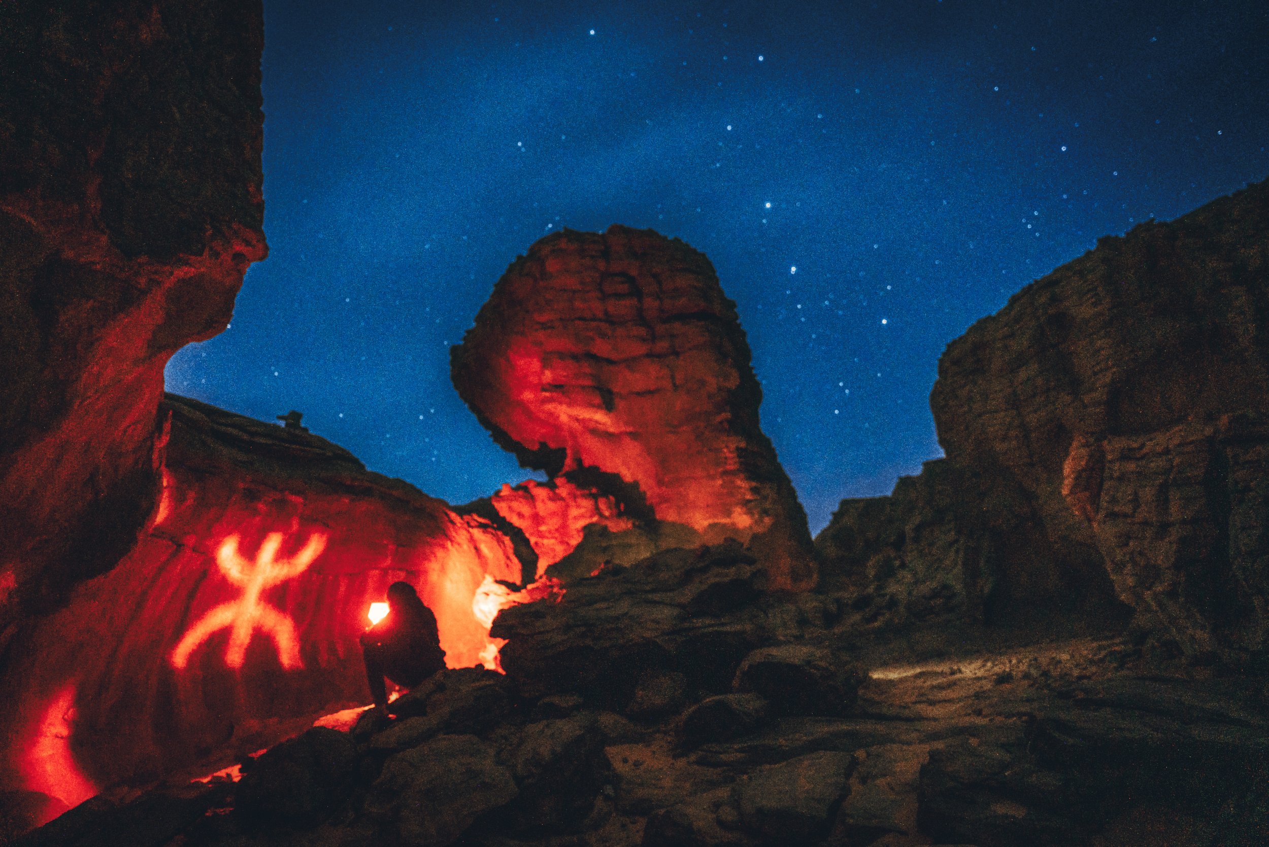 5_SEFAR_LIGHTPAINTINGS_LeonardoAvezzano_AljuneidiMediaProductions00001.jpg
