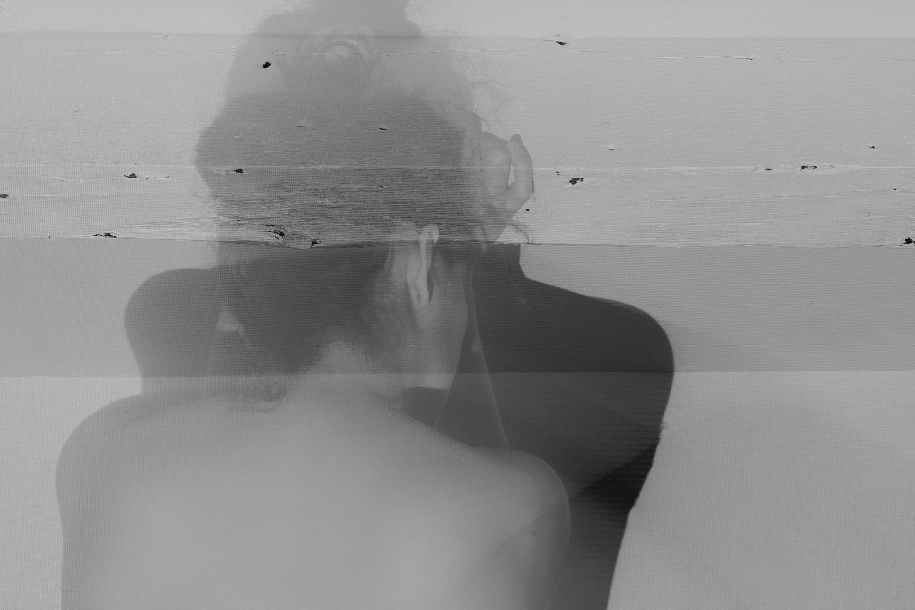 Cachée _page-0004.jpg