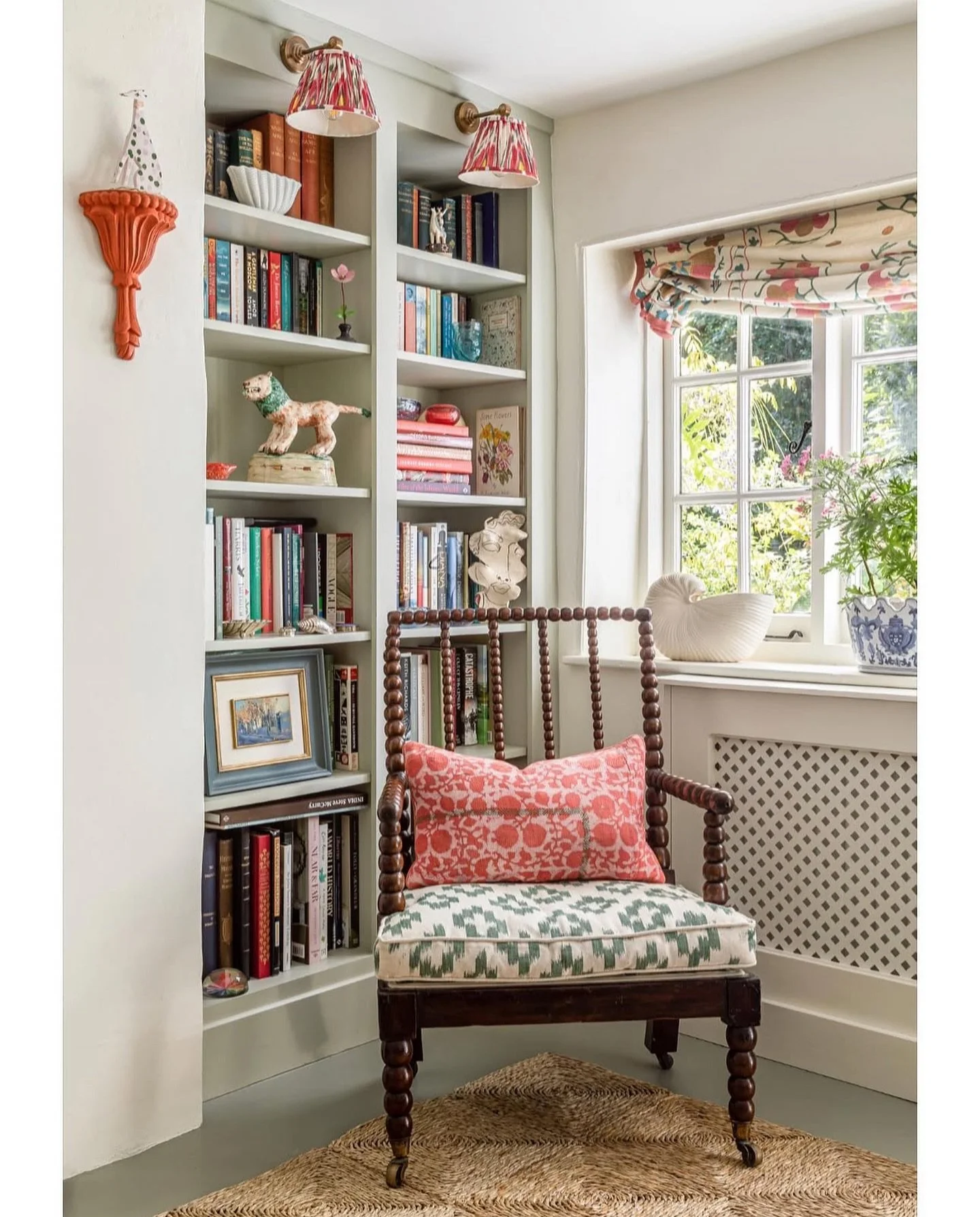 Thank you @houseandgardenuk for posting this photograph of my own house yesterday. Coincidentally we also heard the news yesterday that planning permission was finally granted for our planned works to the house, so exciting changes ahead 💫💖