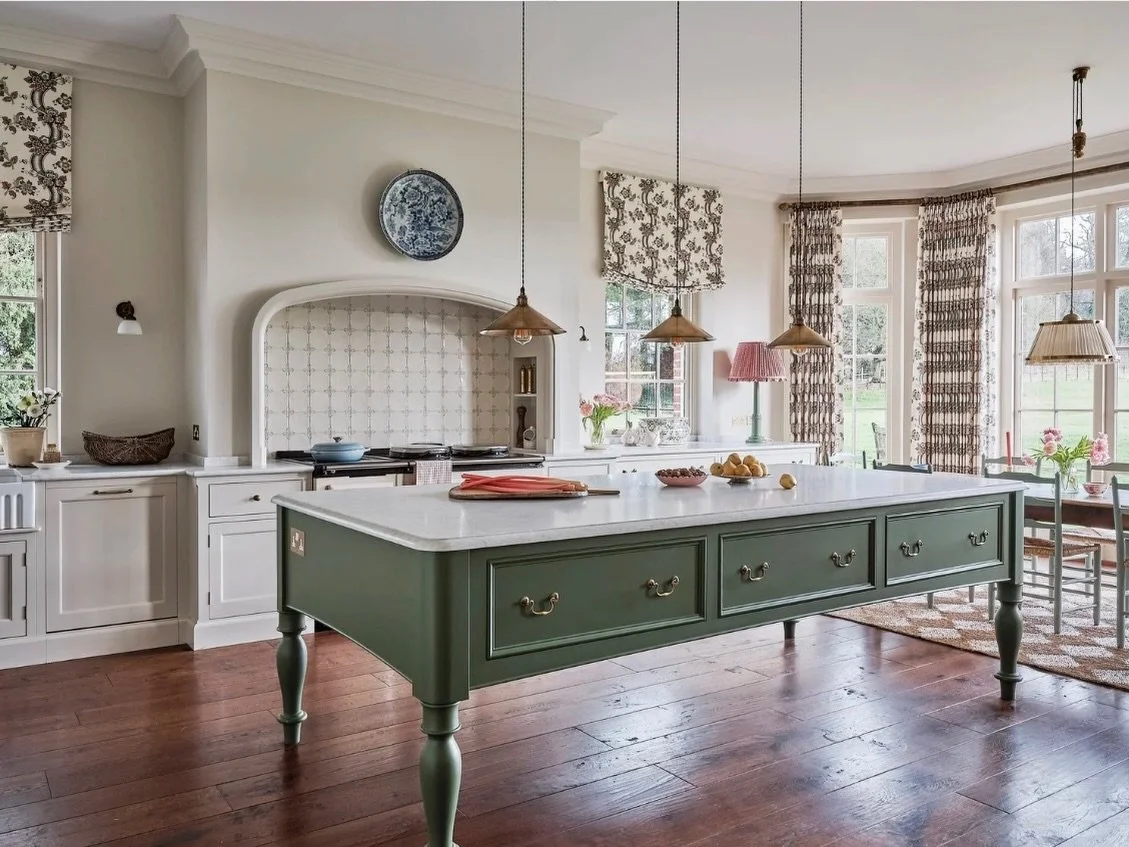 Very excited to see these photographs of this kitchen in a house I am currently working on for a lovely client. This is a wonderful Grade II listed house and the kitchen by the amazing @guildanderson sits very peacefully within it.  Photo by @emmalew
