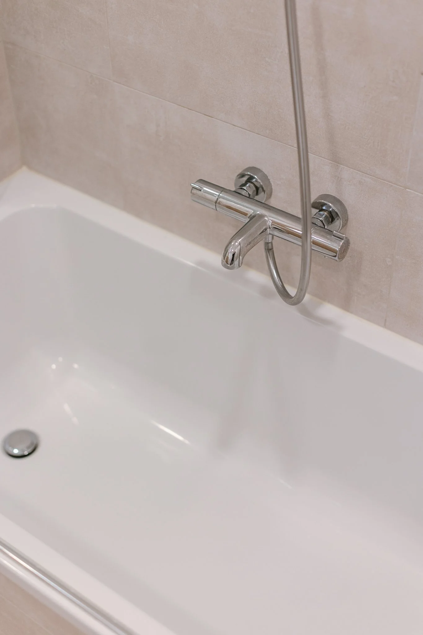 Victorialaan 9 bus 0402, Oostende-43.jpg