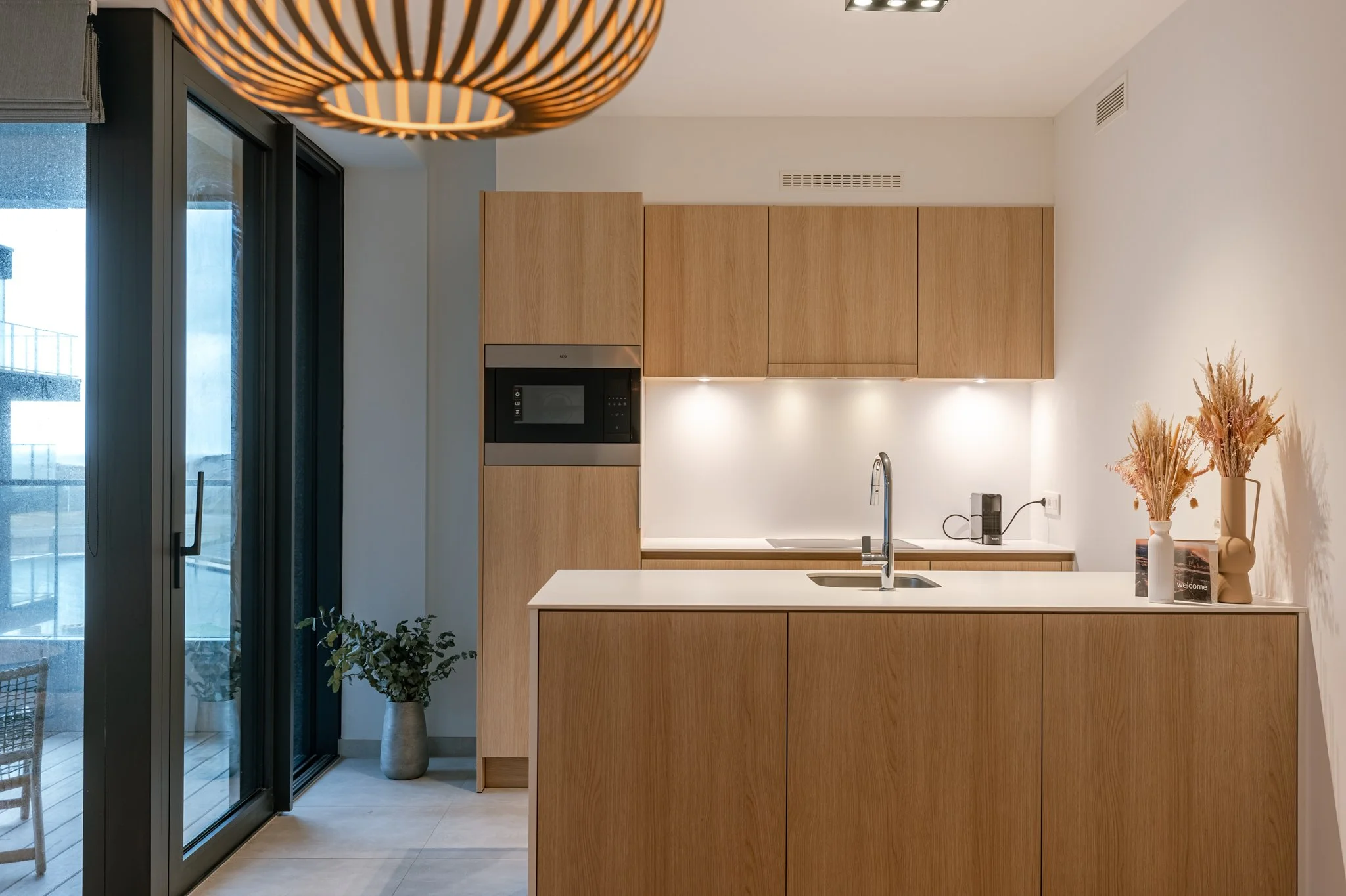 Victorialaan 9 bus 0402, Oostende-16.jpg