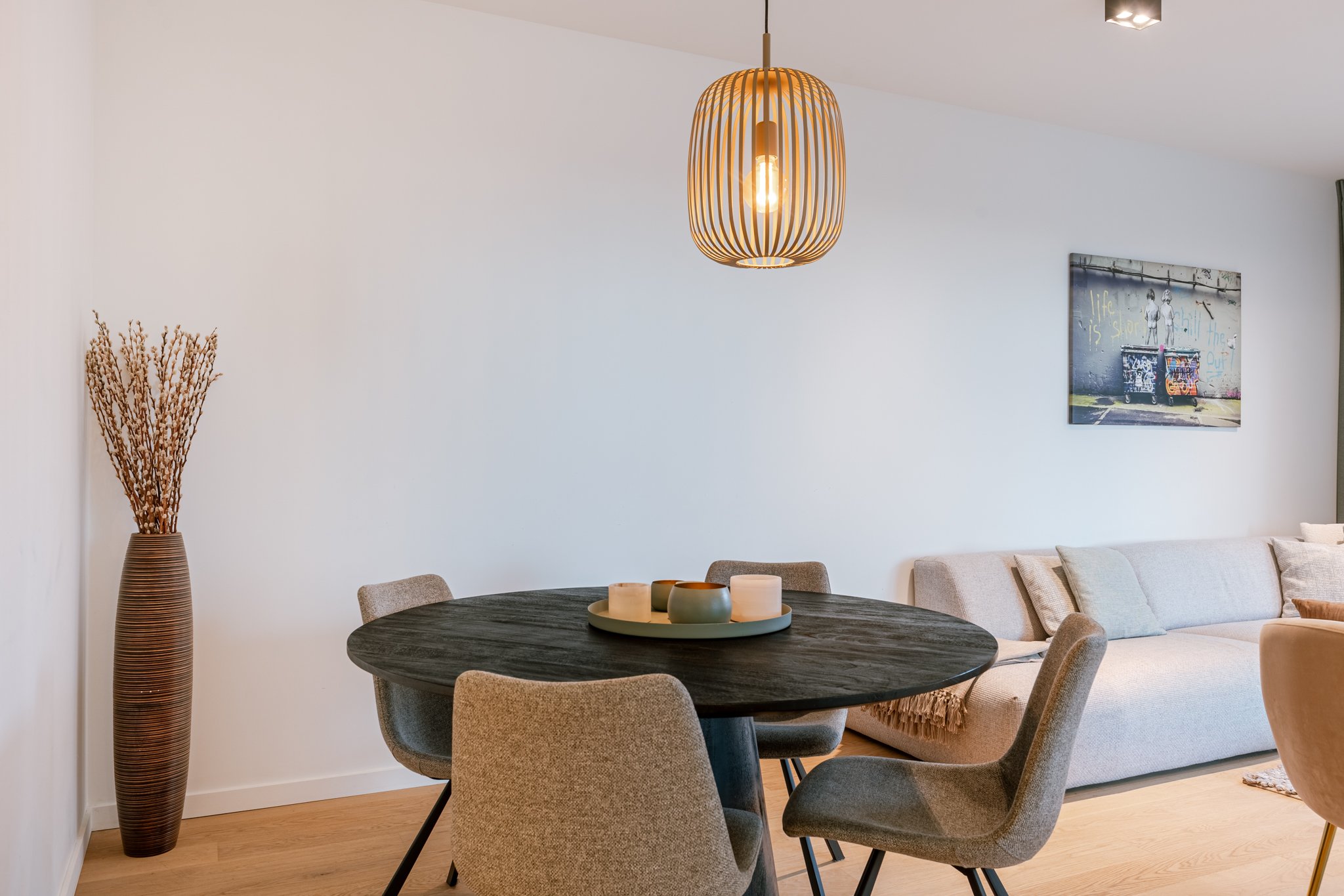 Victorialaan 9 bus 0402, Oostende-10.jpg