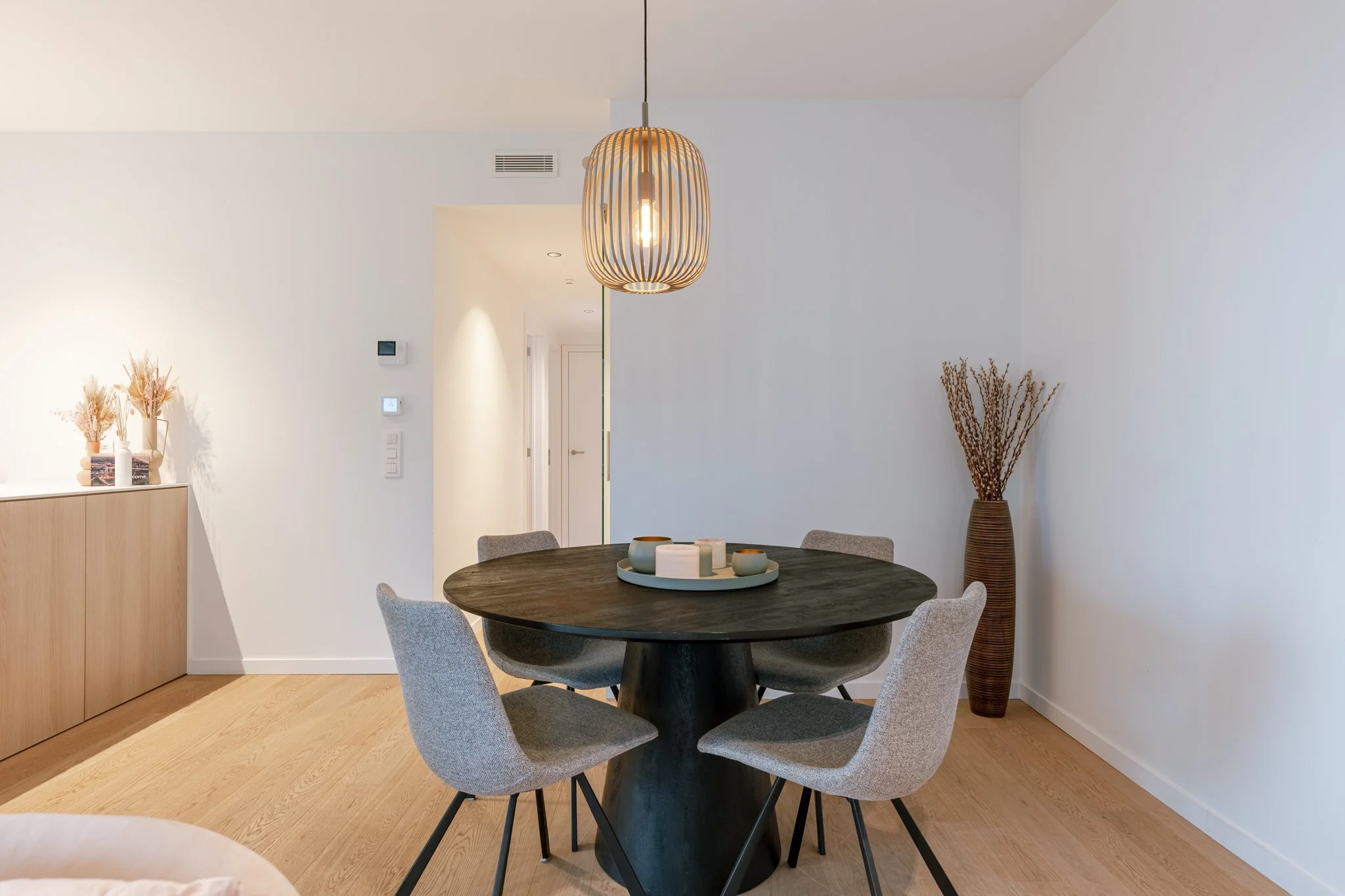 Victorialaan 9 bus 0402, Oostende-18.jpg