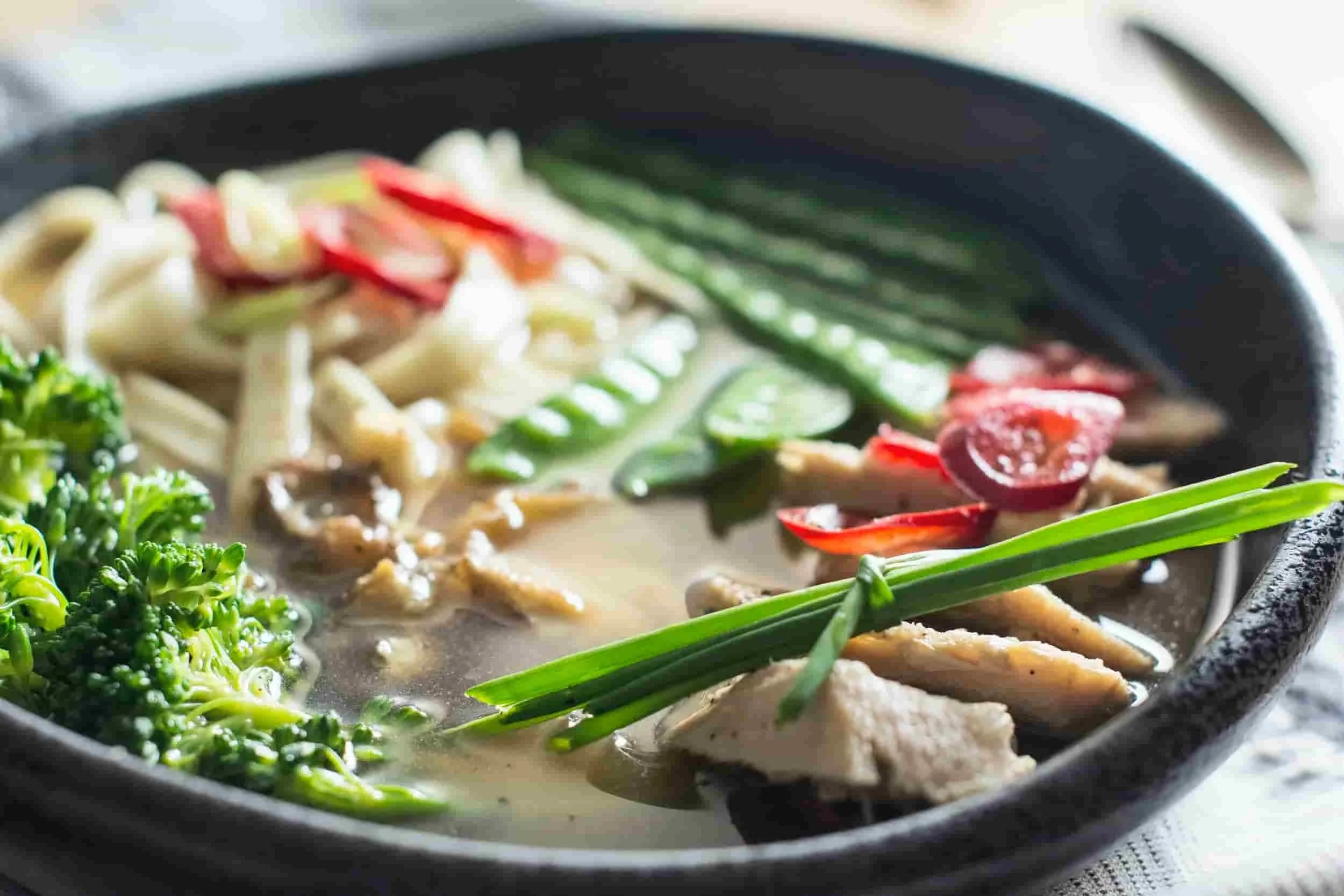 Bone Broth: A Nutritionist’s Scientific Guide to Its Benefits and Uses
