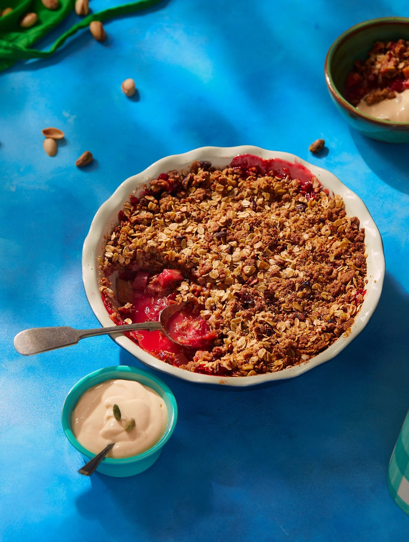 Strawberry+%26+Rhubarb+Crumble+low+res+3.png
