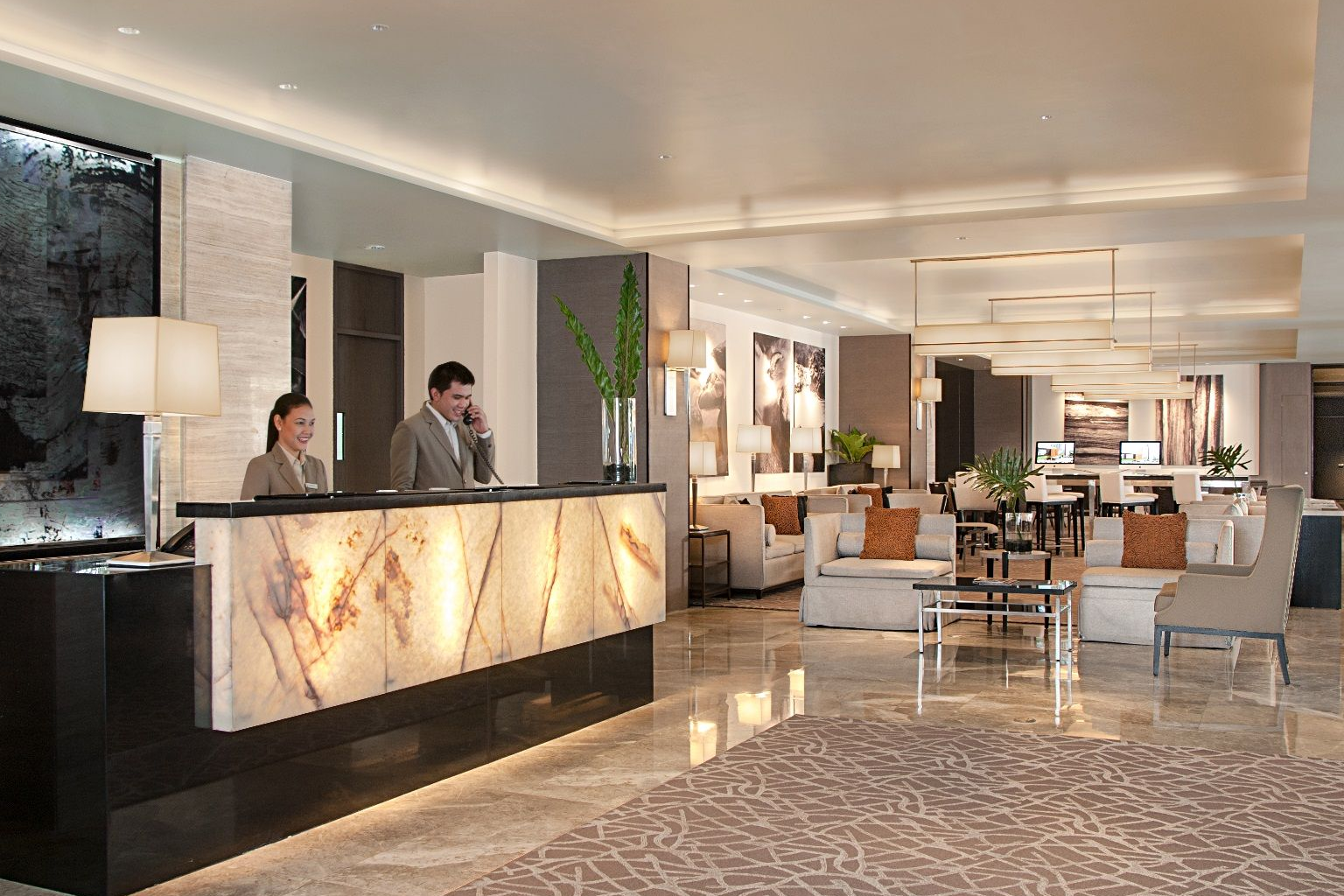 Front-of-House Clean That Guests Actually Notice: The Ultimate Guide