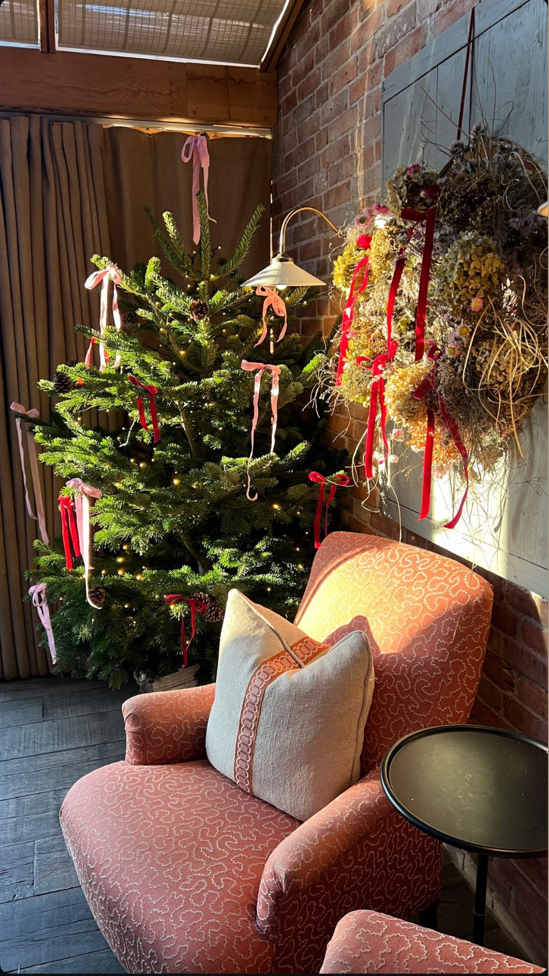 A Calm Christmas: How to create a softer, more nourishing December (With a little Feng Shui magic)