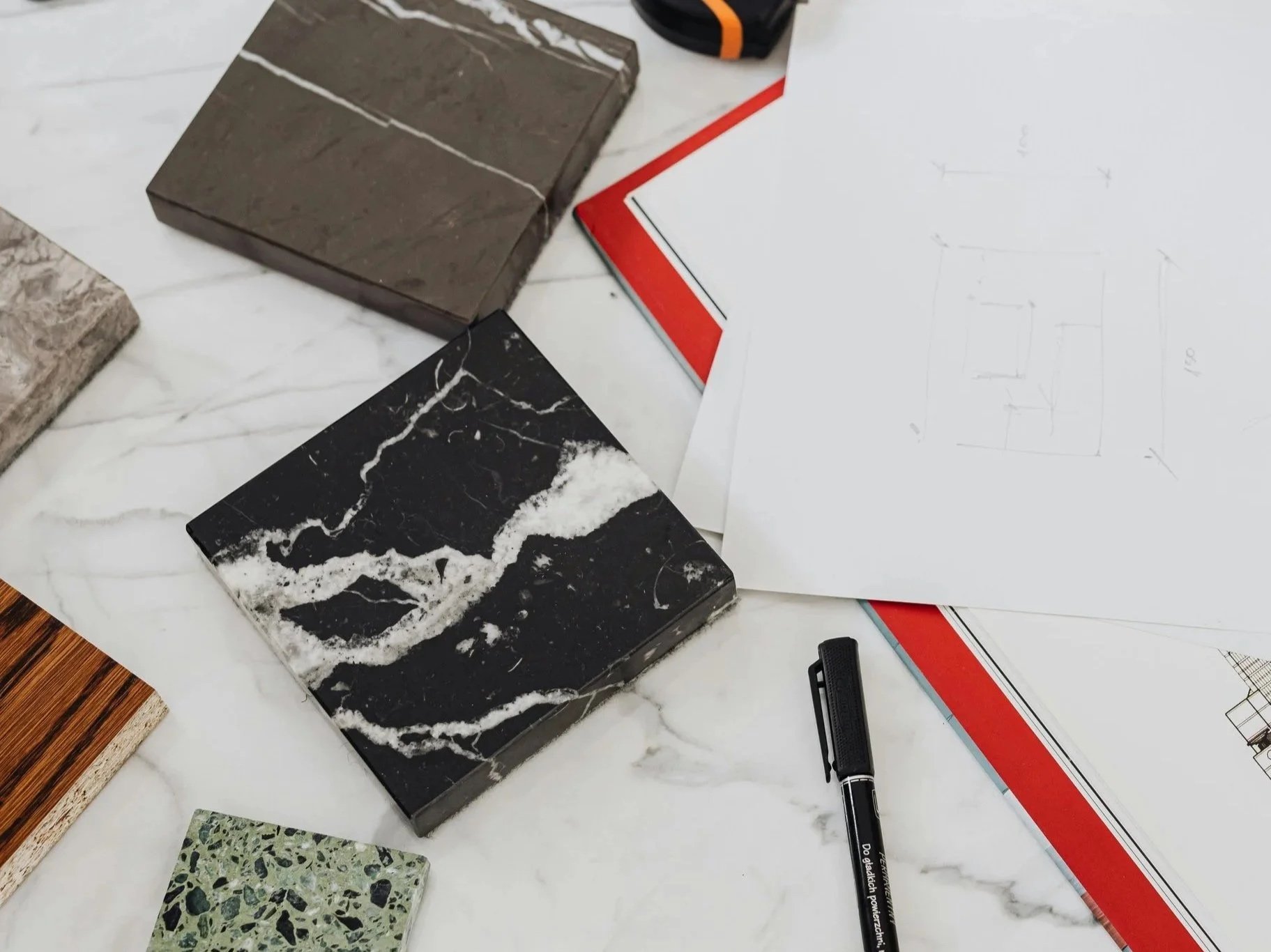 interior designer vs decorator: what’s the difference?