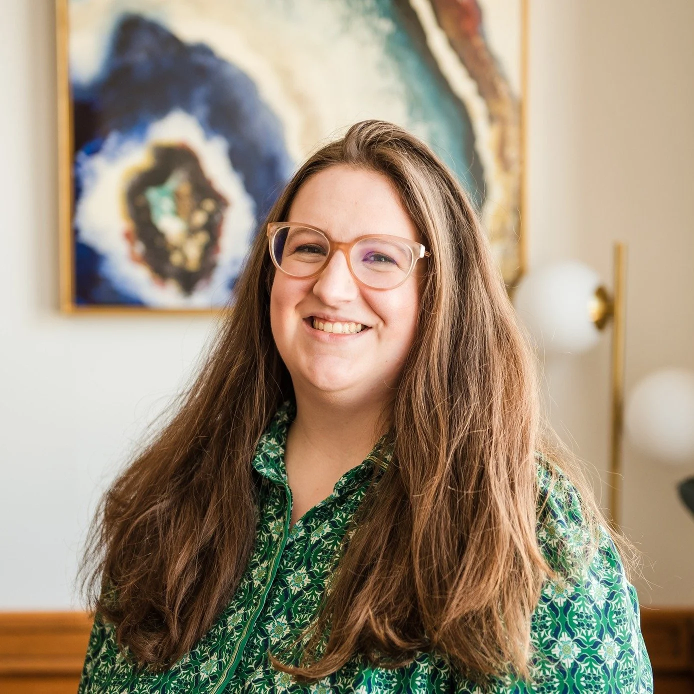 You don&rsquo;t need to be in crisis to start therapy.
You just need to be curious about what life could look like with less pressure, more clarity, and real connection to yourself.
That&rsquo;s what I help you create.
If you&rsquo;re ready to feel d