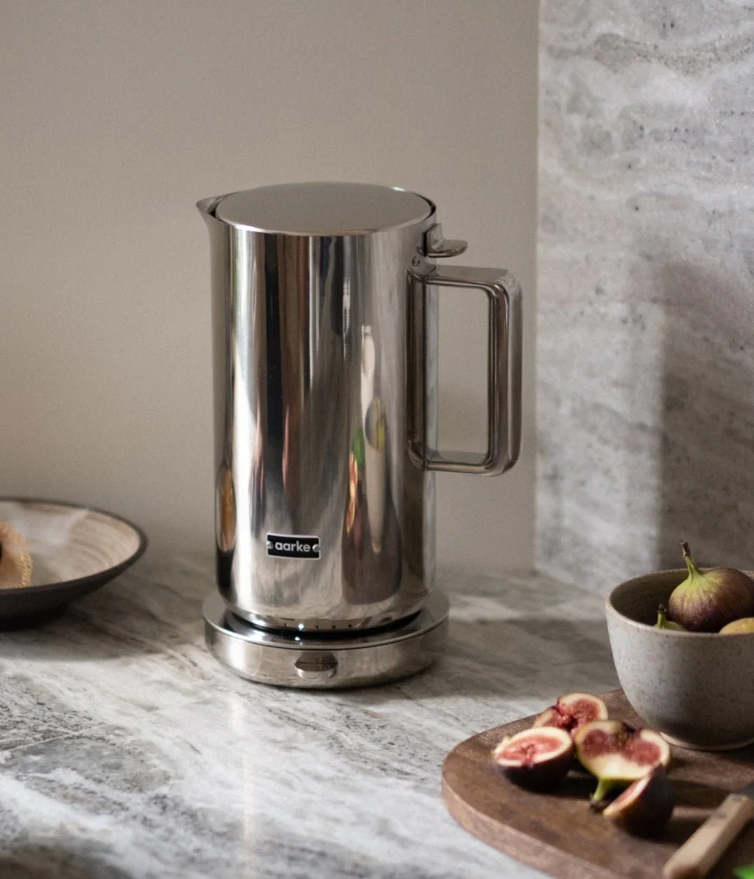 Aarke_ecom_kettle_steel_q3_shoot_2.jpg.webp