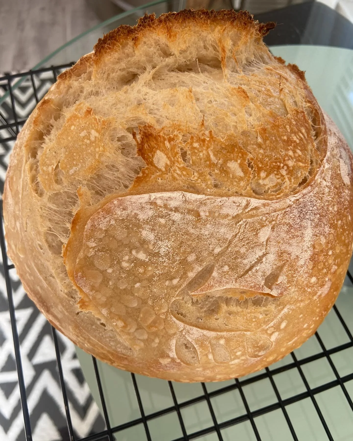 Baked to perfection #sourdough #sourdoughbread #sourdoughofinstagram #microbaker #oloaf