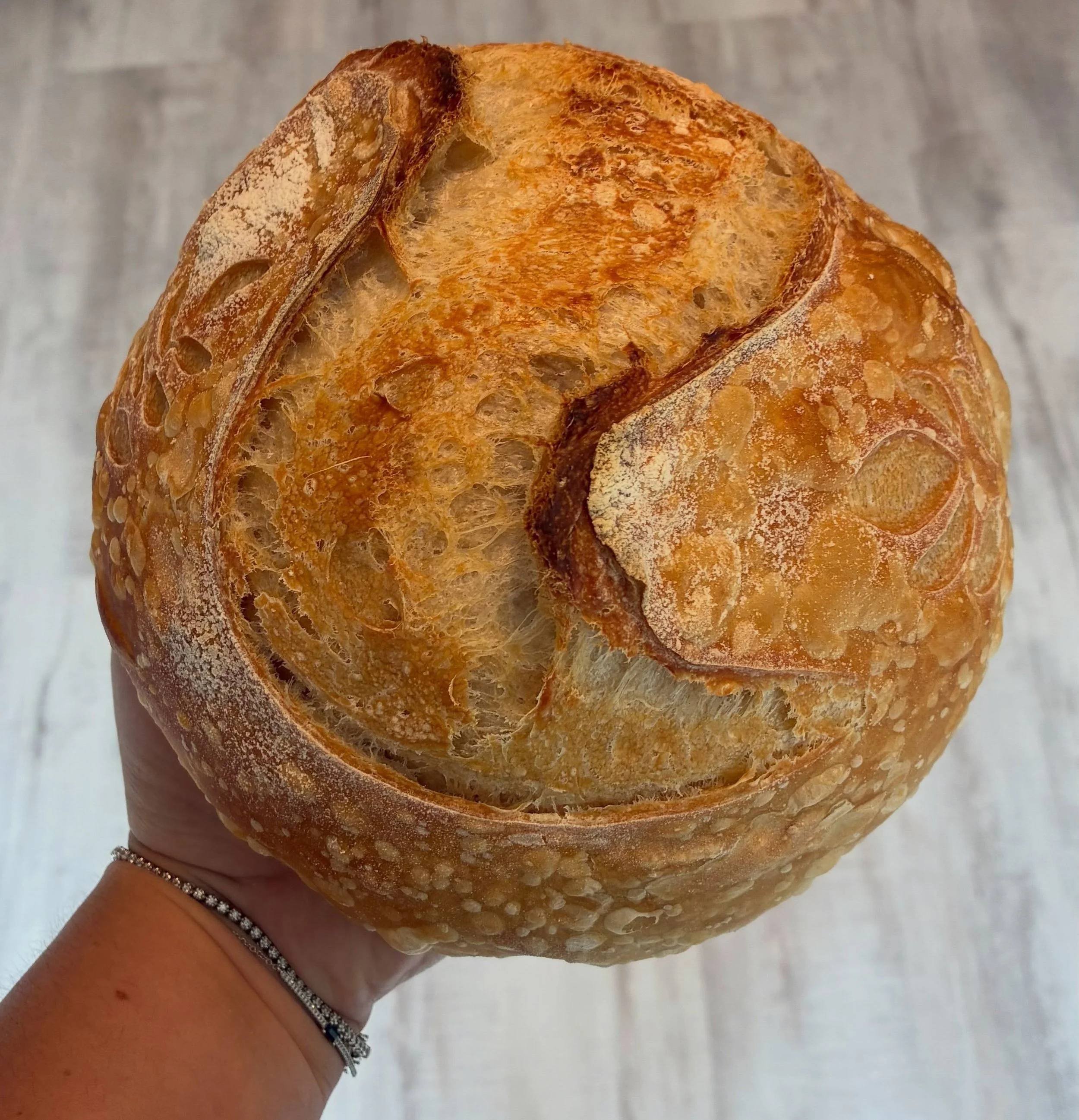 Tuesday bakes have beauty &amp; grace! #sourdough #microbaker #lucianasleaveningloaves #licensedbaker #sourdoughbread