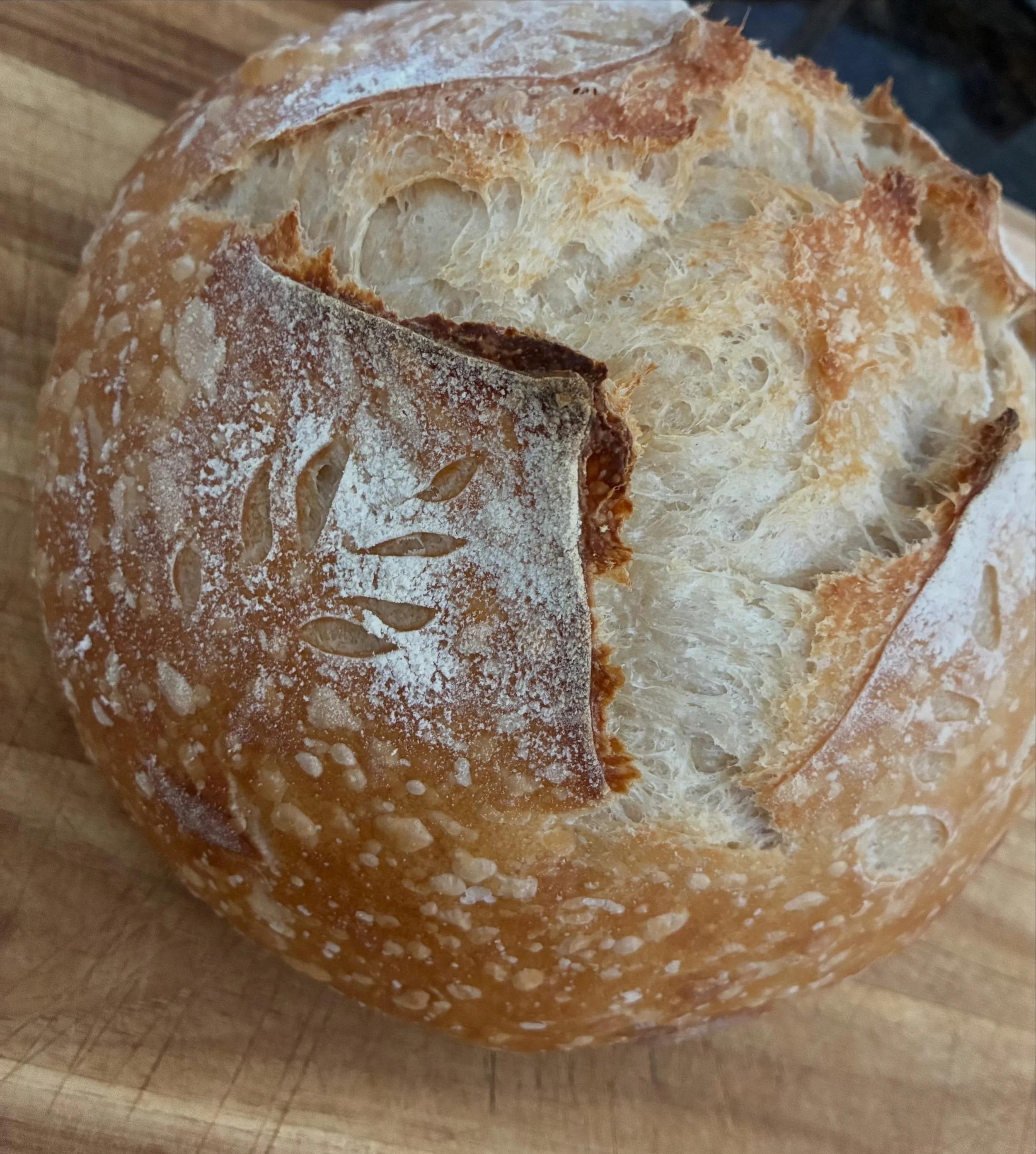 Just a little sweetie making an appearance at Luciana&rsquo;s 2nd birthday party! #lucianasleaveningloaves #sourdougbread #sourdough  #microbakery #sourdoughclassicbread
