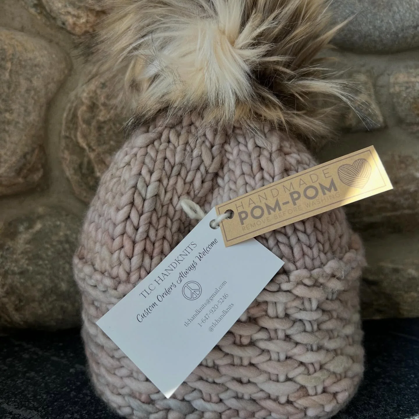 Friday Find ✨
This week&rsquo;s find is a beautiful hand knit toque from @tlchandknits, a talented mother and daughter team based in Bala, Muskoka. I discovered them last weekend at the Winter Glow &ndash; Girls Day Out in Bracebridge and immediately
