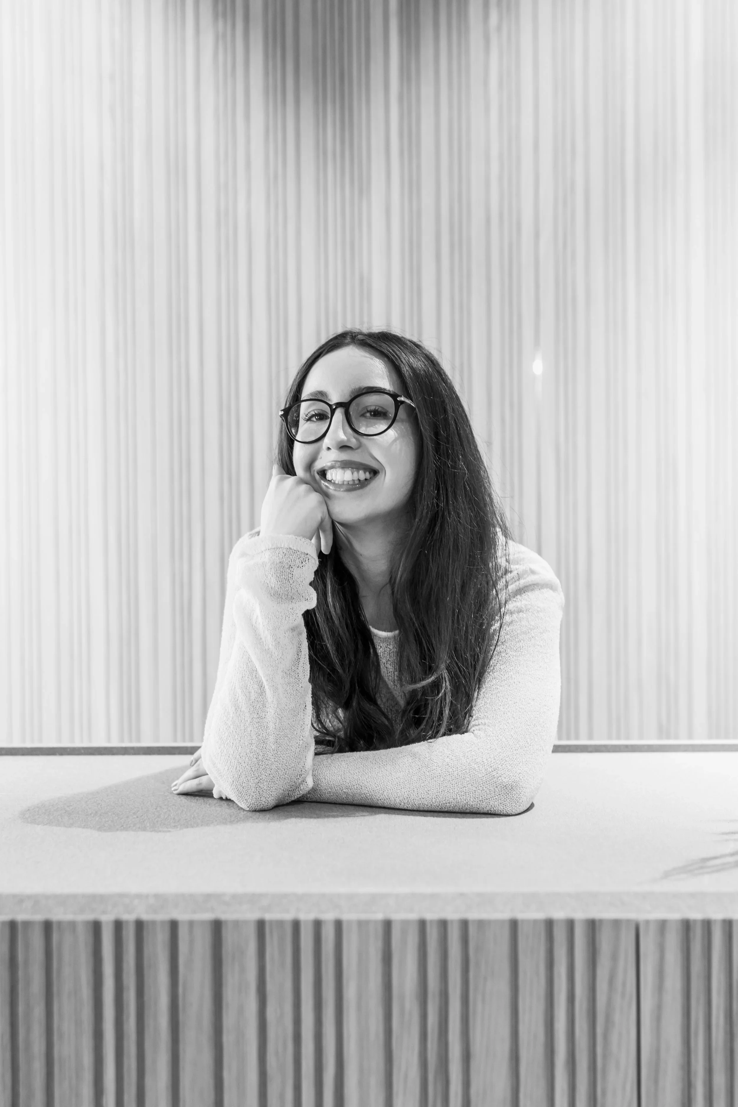 fotograf brand, fotografie comerciala, identitate de brand, fotografie profesionala bucuresti, fotografie studio