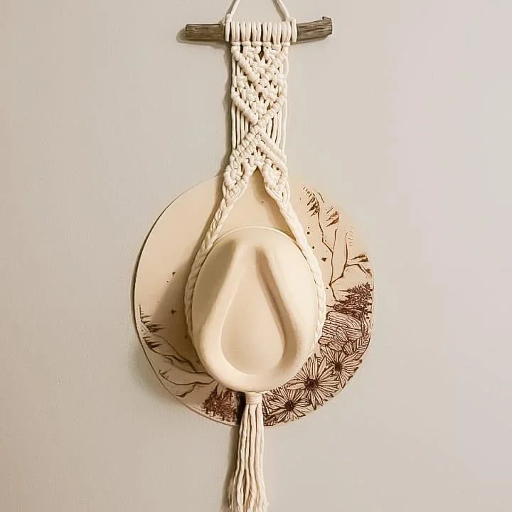 Macramé Hat Hanger Class