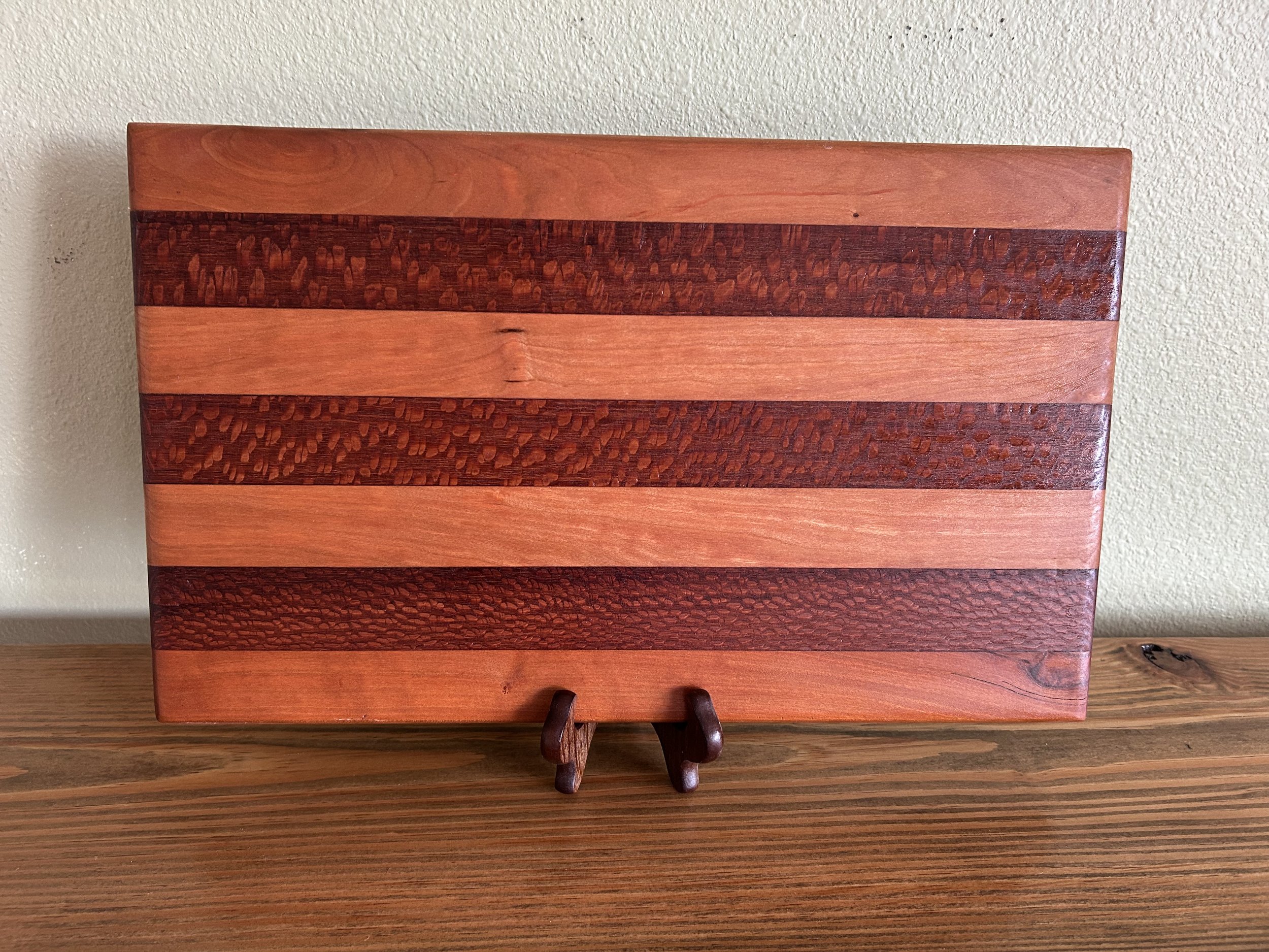 ExoticWoodCuttingBoard.jpeg