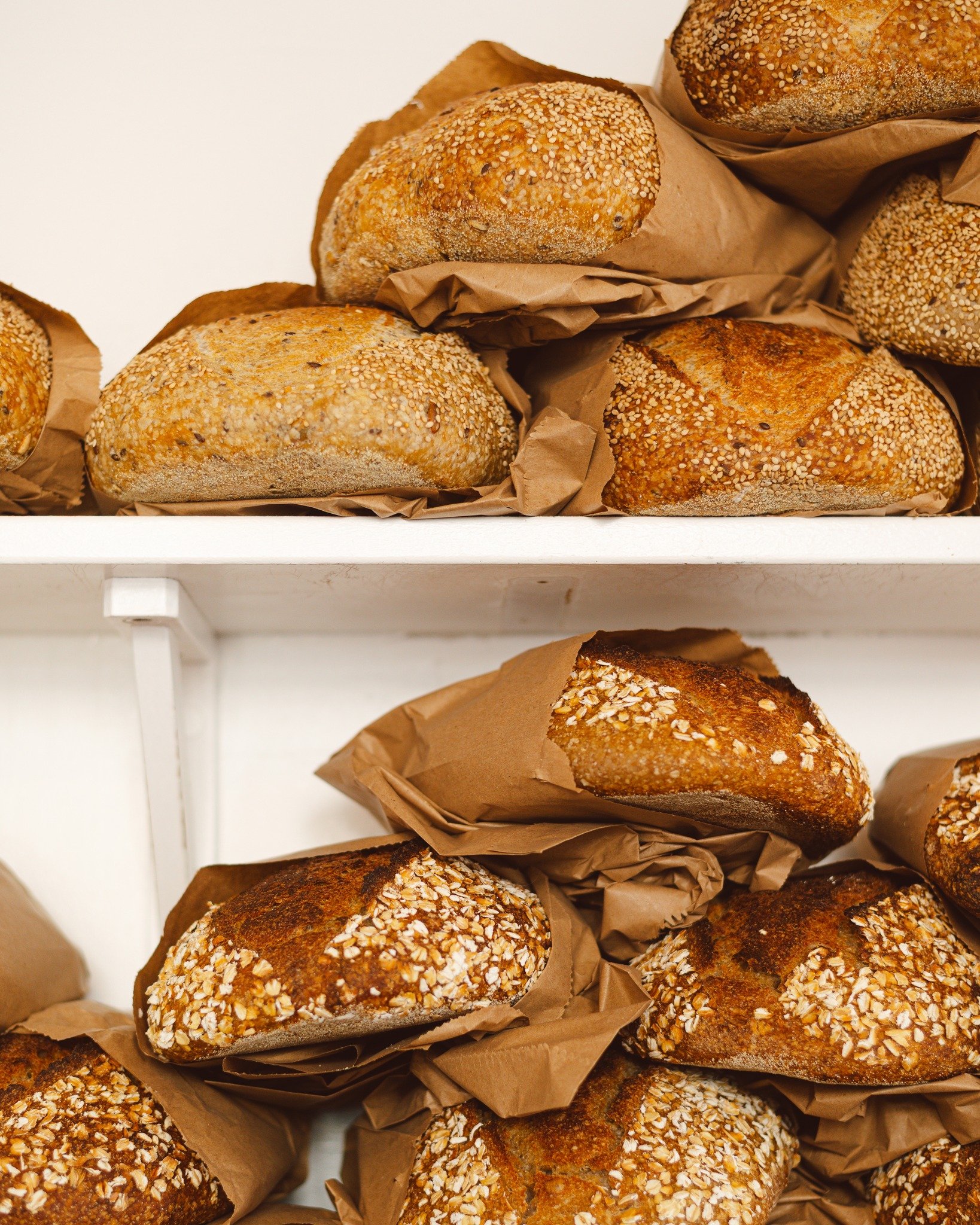 Sourdough + coffee = weekend vibes ☕️

A few shots from @aranbakery in the autumn. Such a beautiful spot!

Details like these can be captured as part of a personal brand shoot to tell the story of your shop/bakery/workspace. If you'd like some brand 