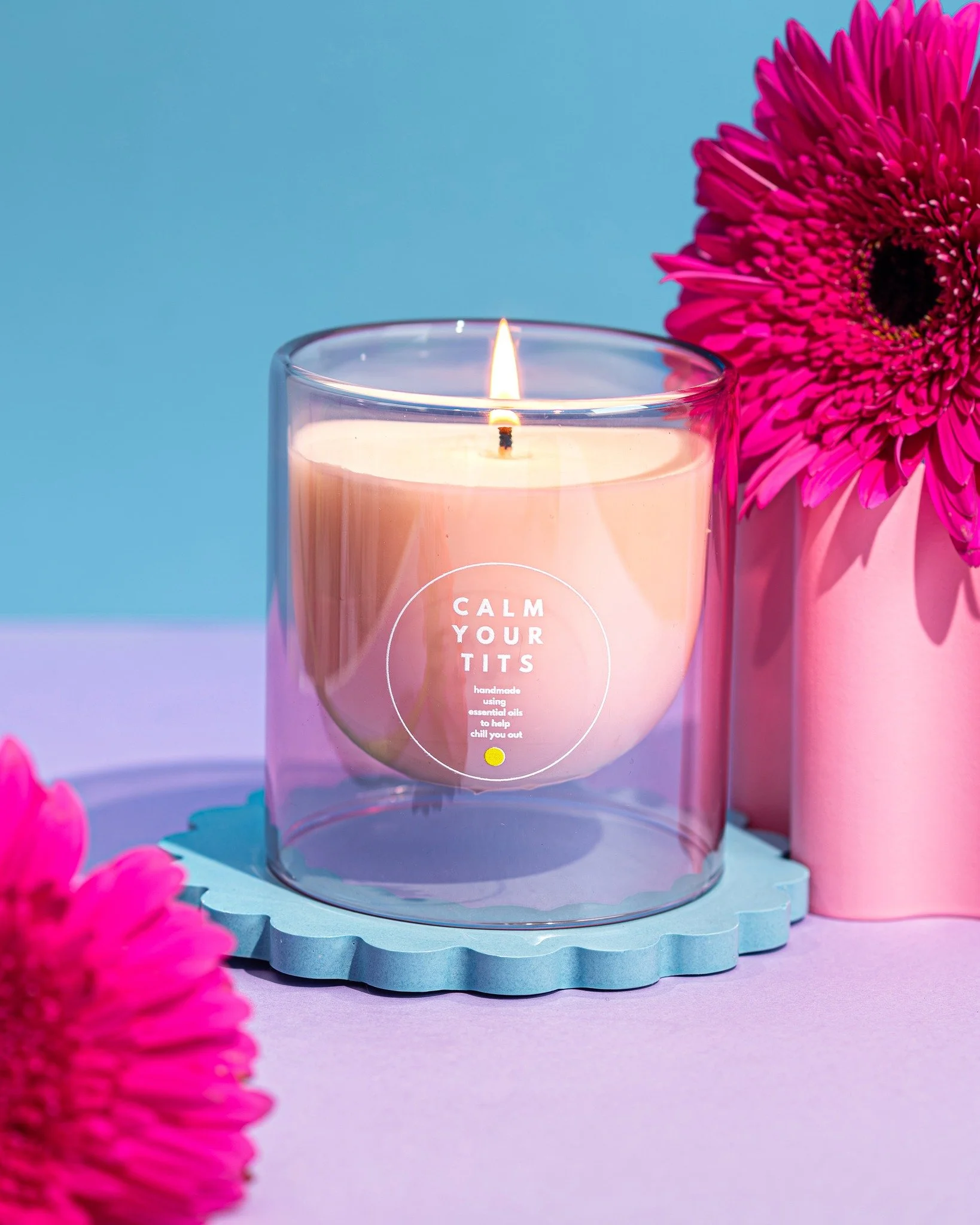 Blue or pink? 💙🩷

I think this Settle Petal candle works on both, so I took both - one portrait and one landscape (cropped here) which gives a wee bit more variety in the final gallery for @calmyourtits_co 🌸

If you'd like some colourful product p