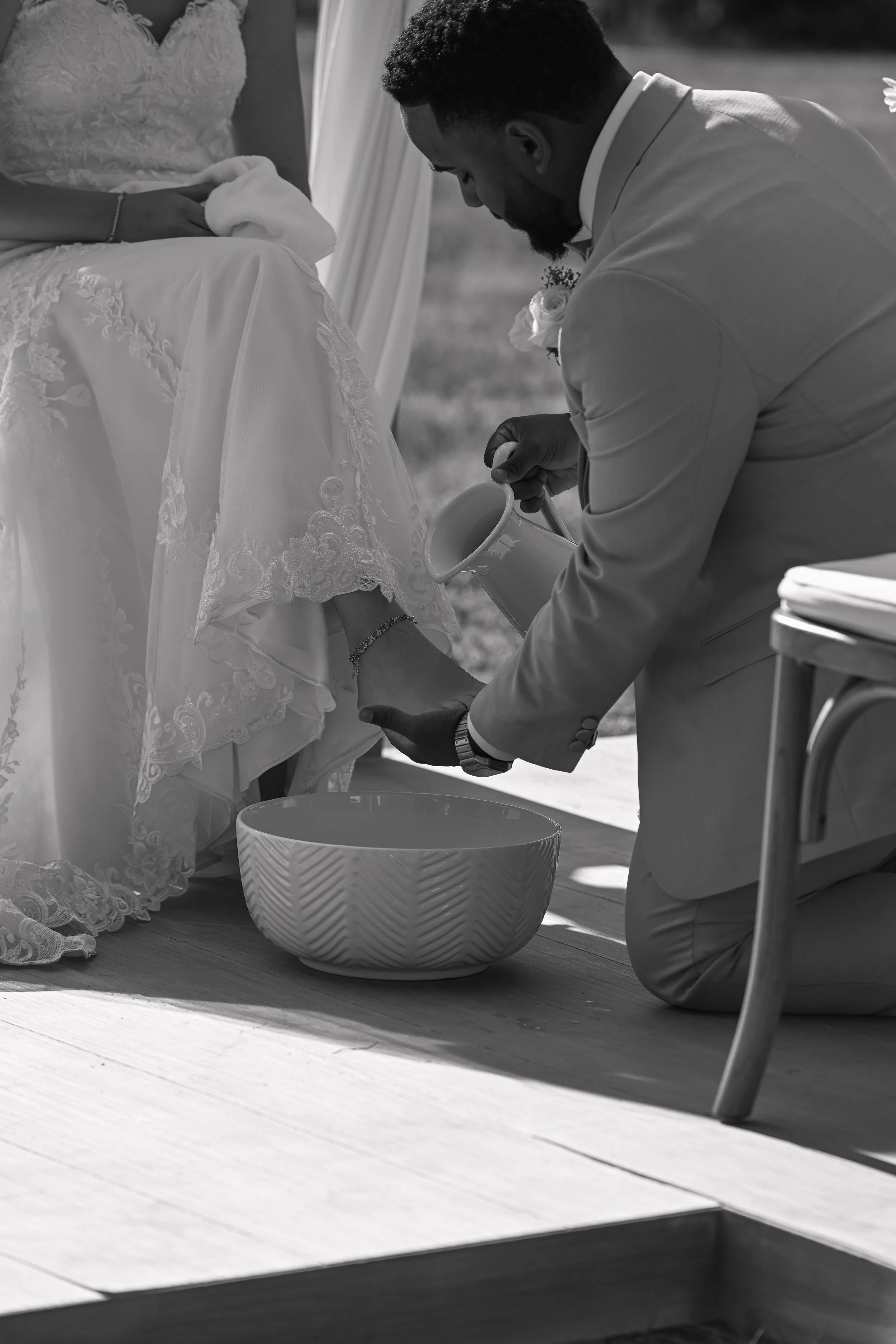 Wedding | Feet washing at Ceremony | Hacienda wedding venue 