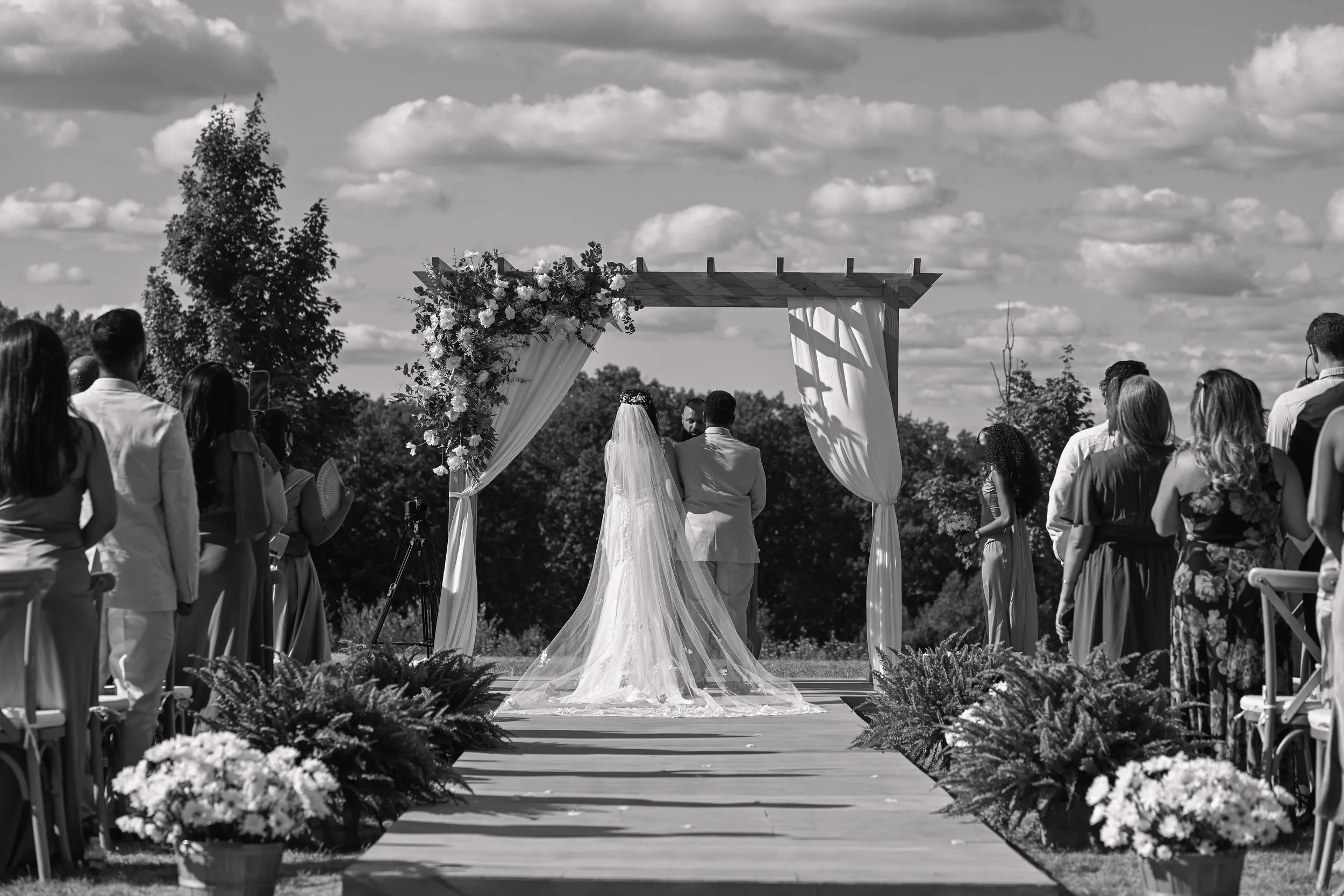 Wedding altar | Wedding isle setup | Hacienda wedding venue 