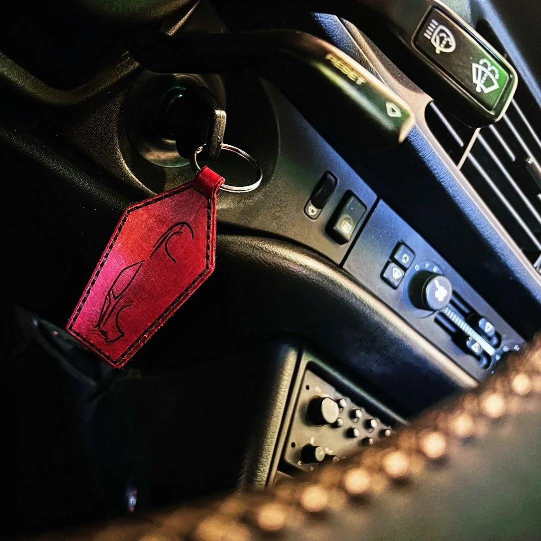 944 Interior - Leather 2 - 1080.jpg