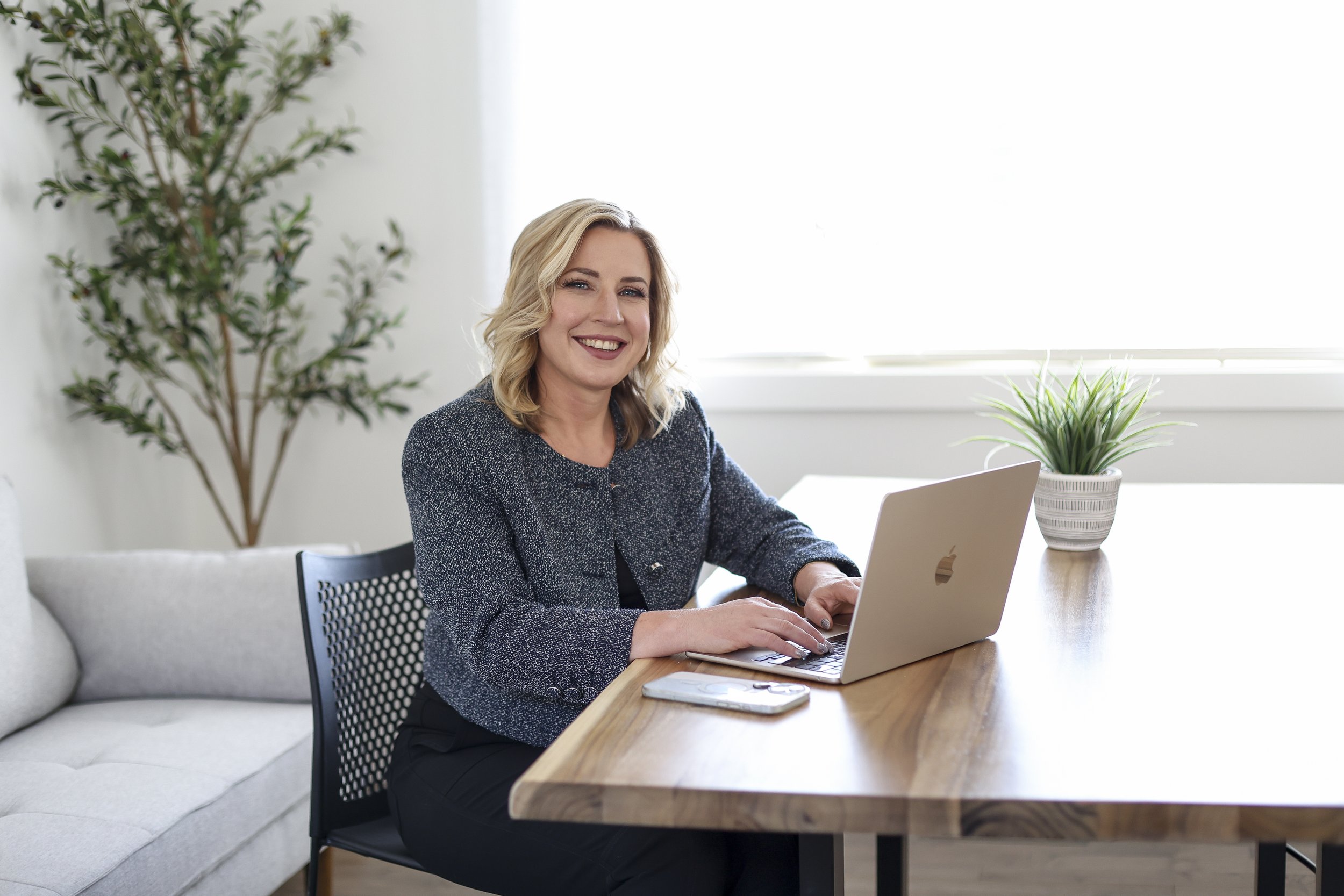 Feature Client - Rebecca