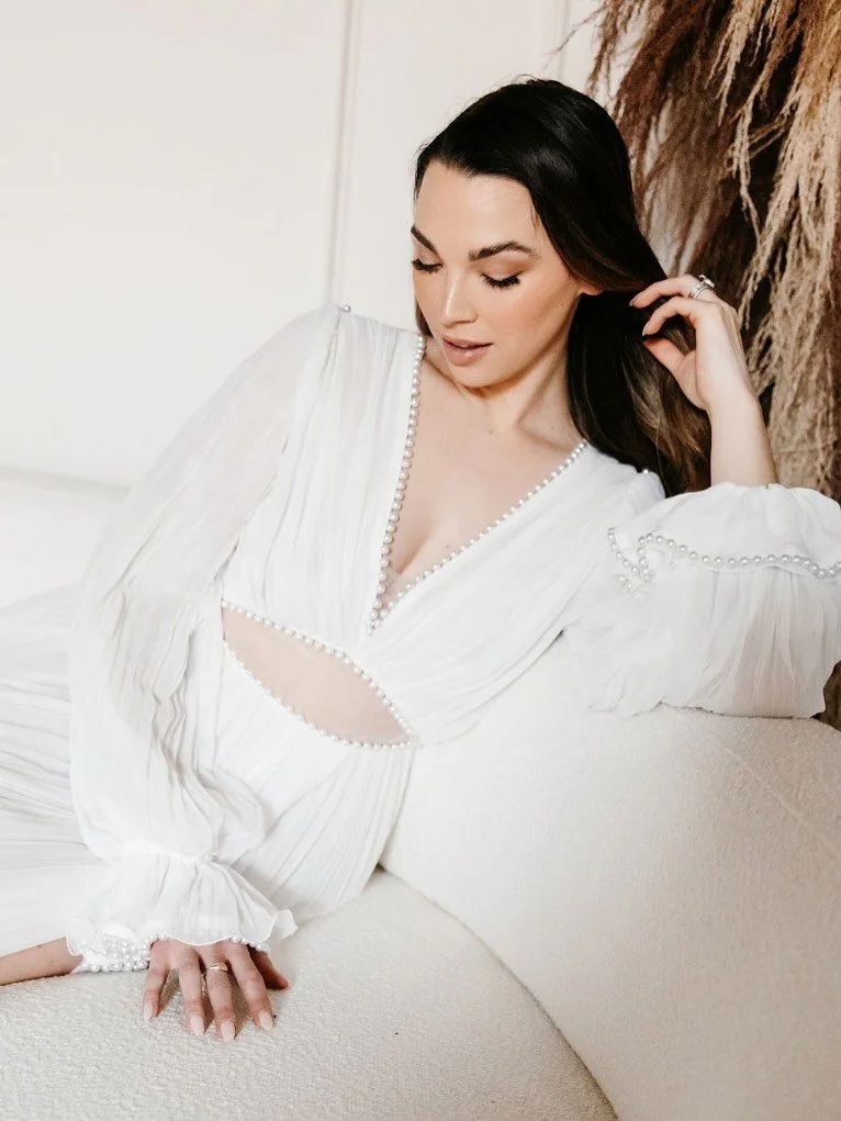 Endlessly inspired by the women we welcome through our doors ~ from our brides, to the women in their lives, to the women in our own. Your quiet confidence, your bold softness, your effortless beauty ~ within these walls, you are welcome, you are see