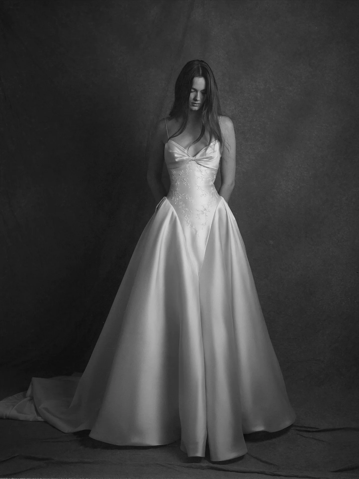 Nashville Exclusive Trunk Show ~ mark your calendars, we&rsquo;ll be hosting a curated edit of @enauranewyork ~ The Unwoven Collection plus stylist favorites from past collections ~ starting October 23rd. Each gown offers a bespoke fusion of fashion 