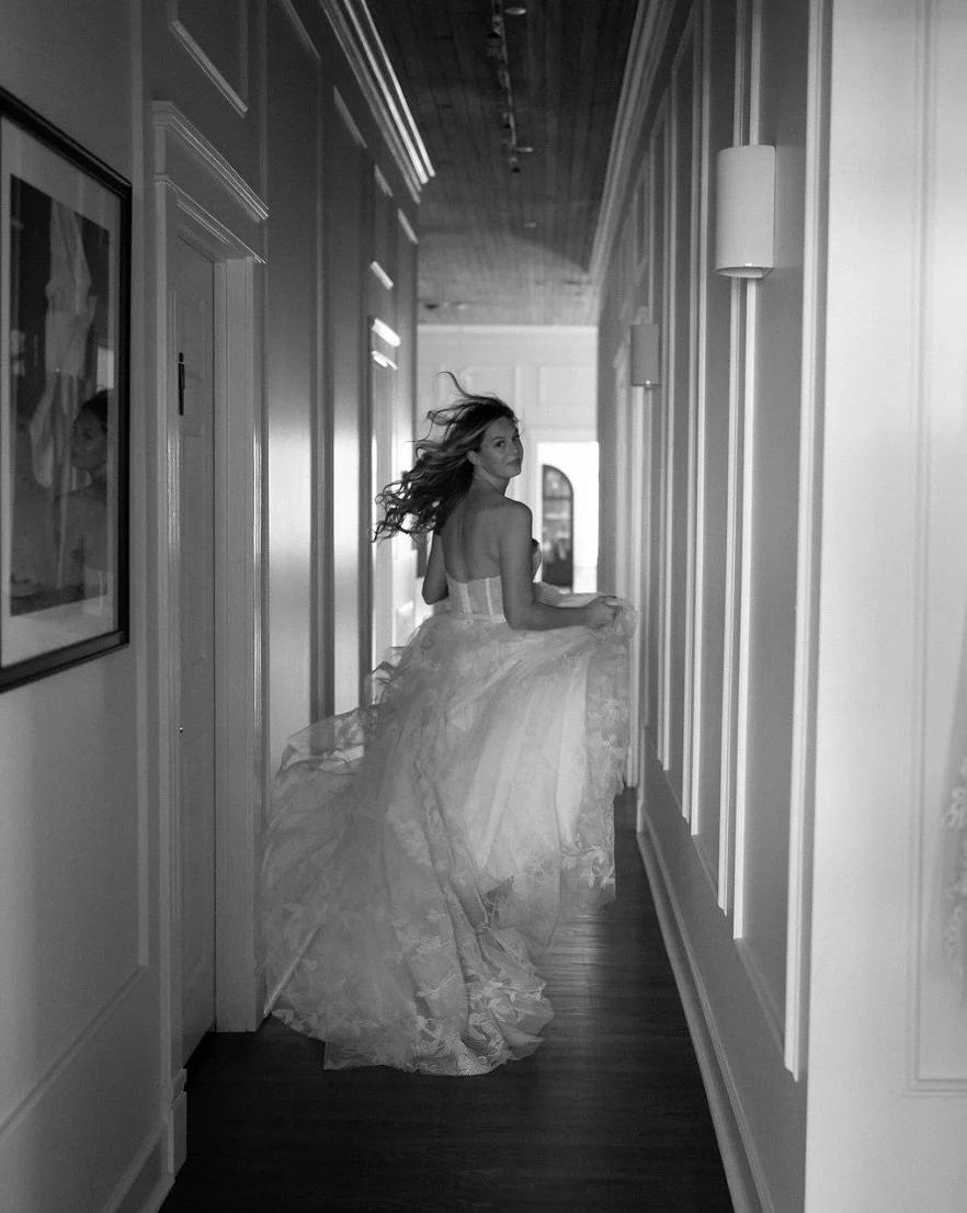We love a good skirt swish and twirl 🩰 the romance is in the movement! Combined with the floral appliqu&eacute; on the Sunny gown x @lihihod ~ it&rsquo;s the perfect pairing for the ultimate feminine finish. 

photography | @jessicasteddom 
gown | @