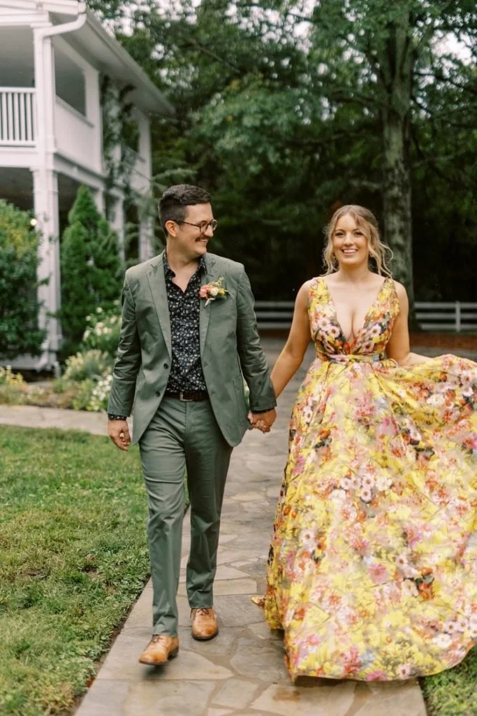 See real Ila Bridal brides wearing exclusive designer gowns from Yolan Cris. From Nashville to Franklin, explore how brides styled fashion-forward, ready-to-wear and couture looks from our curated collection—elevated, modern, and anything but typical